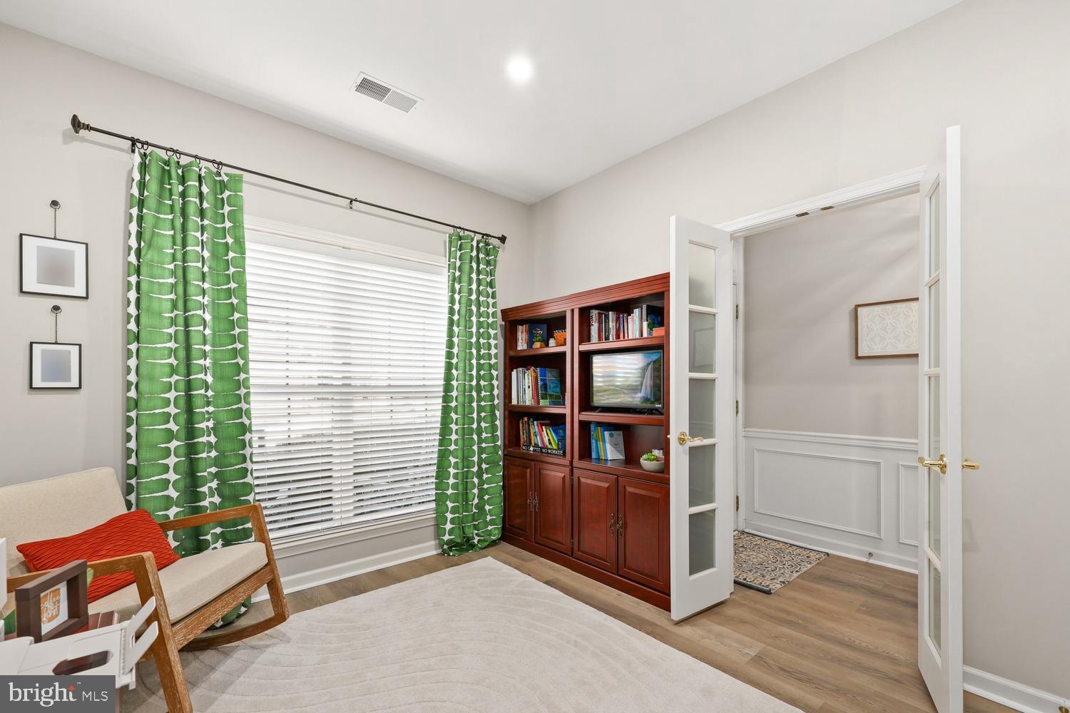 FALLS RUN - Residential