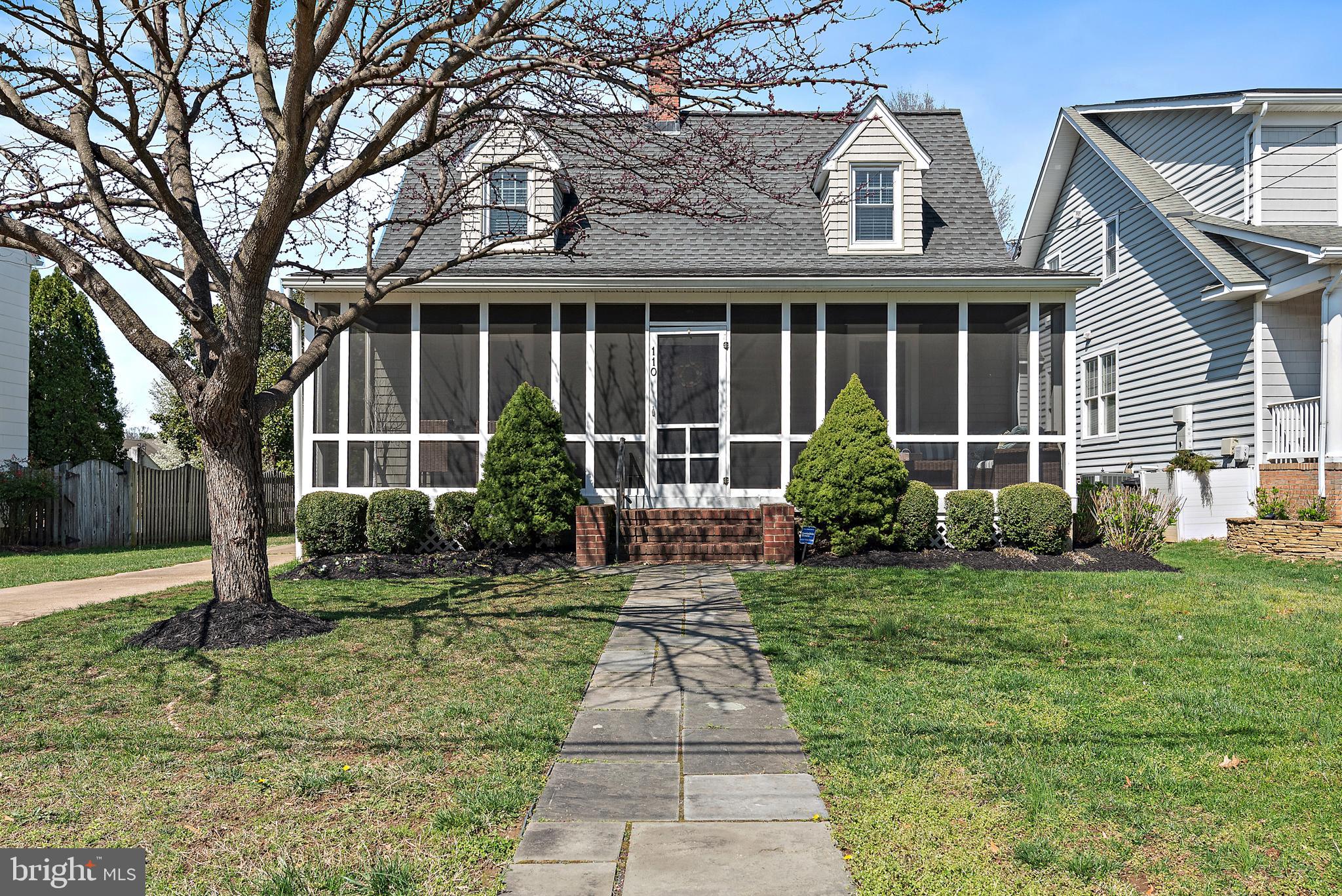 HOMEWOOD - Residential