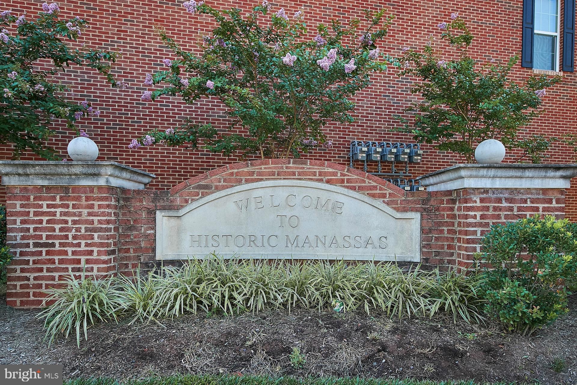 LEE SQUARE - Residential Lease