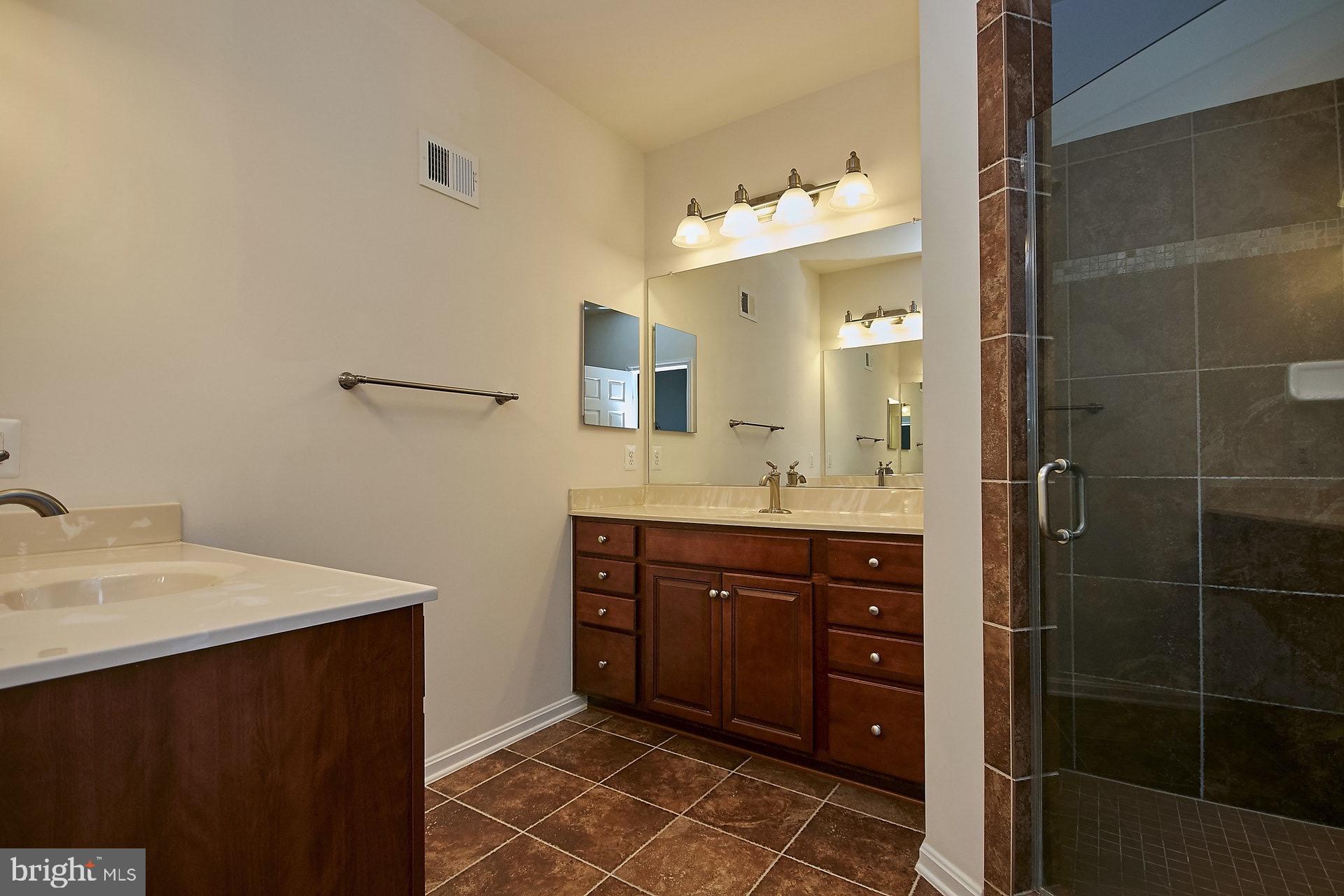 LEE SQUARE - Residential Lease