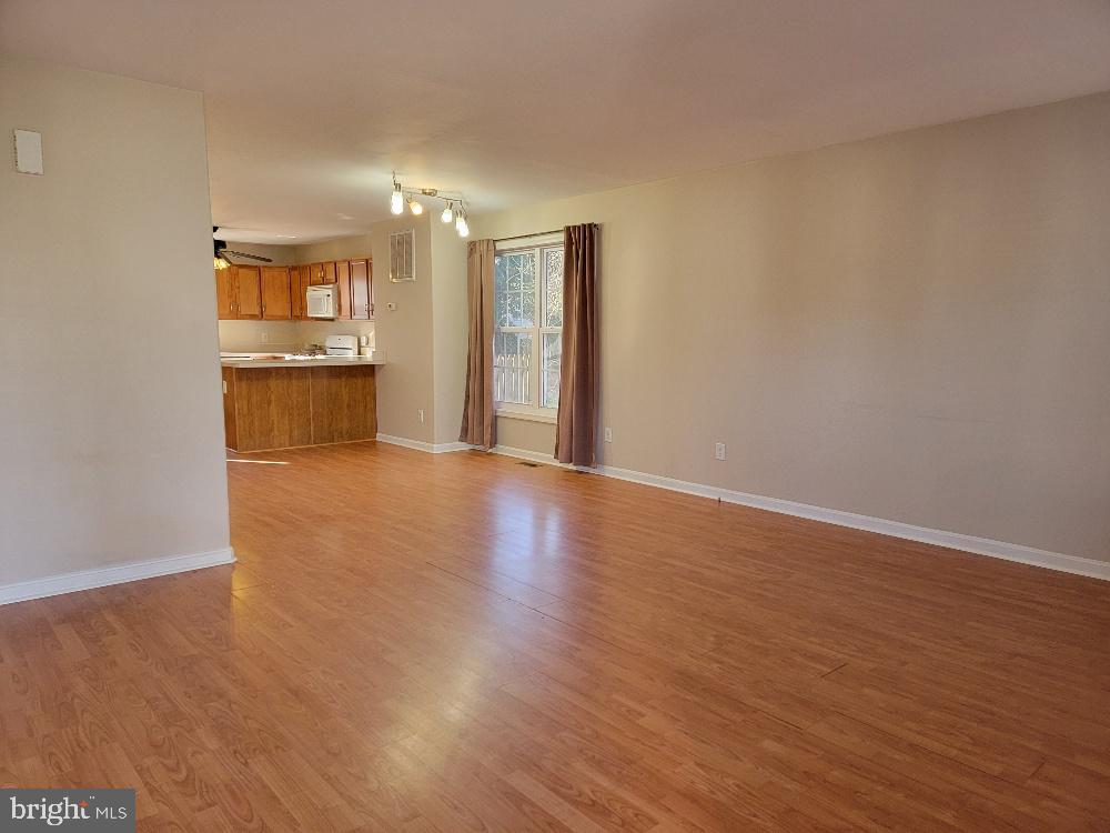 SYLVANIA HEIGHTS - Residential Lease