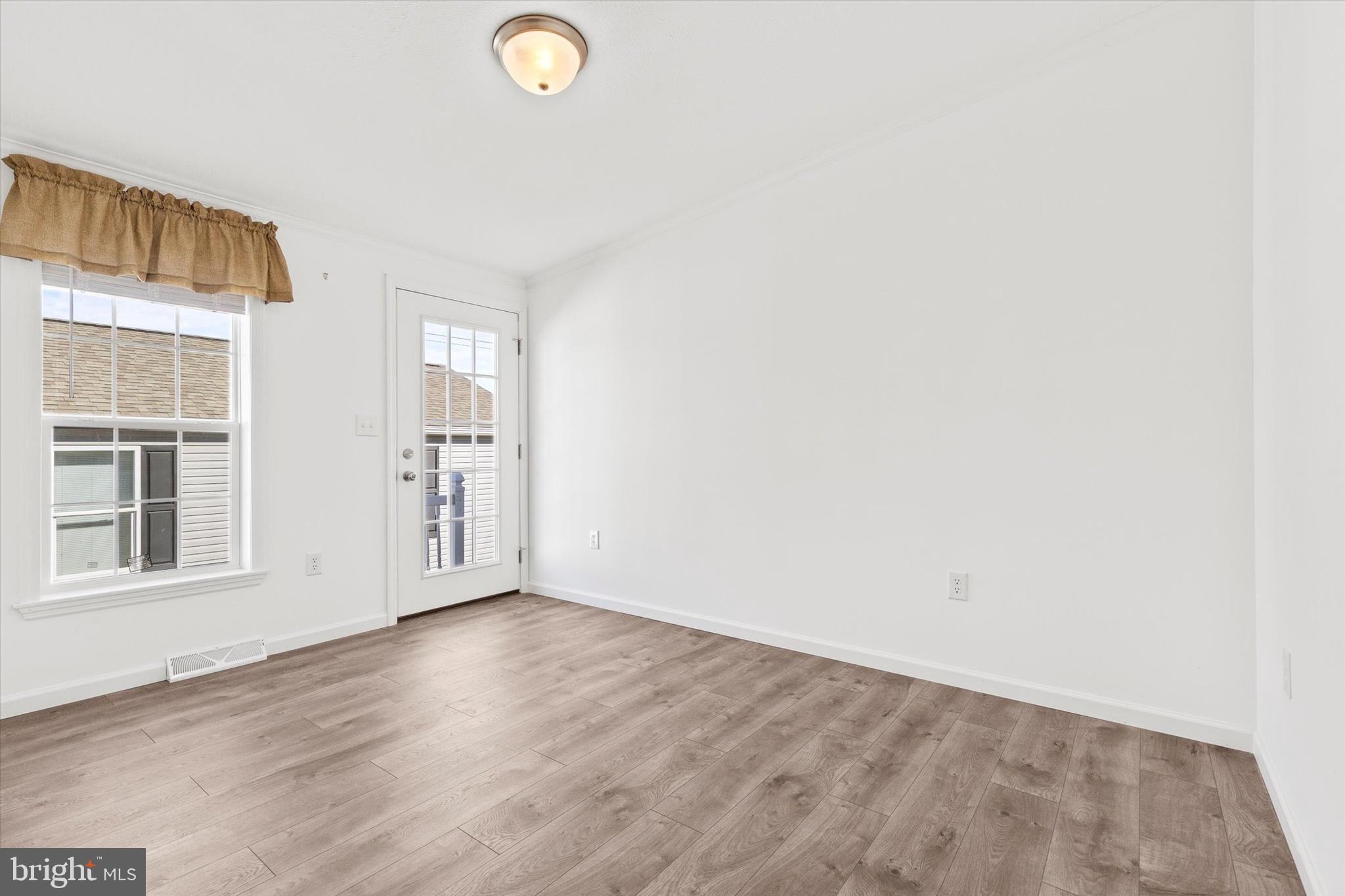 SHIPPENSBURG VILLAGE - Residential