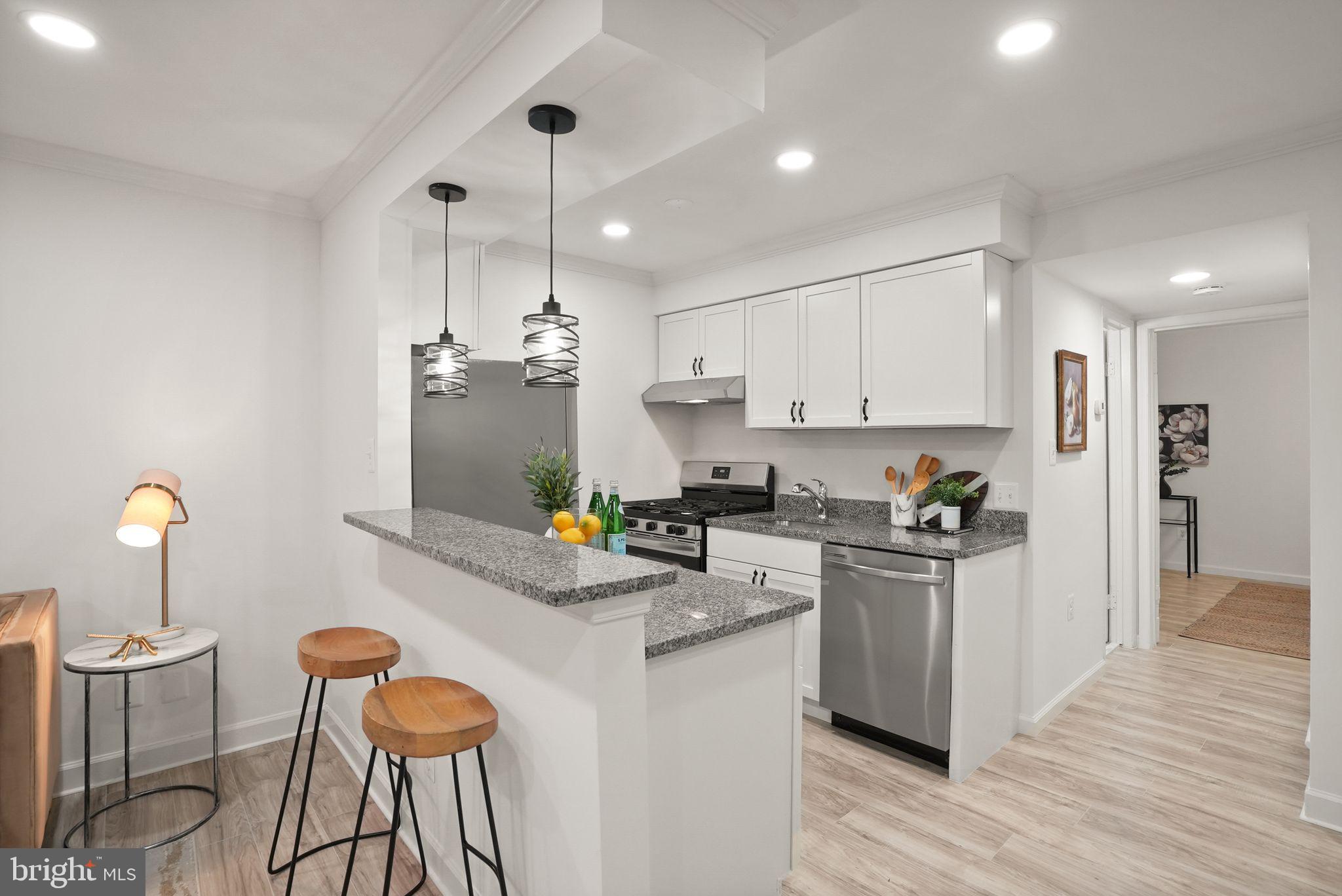 4211 AMERICANA DRIVE 102