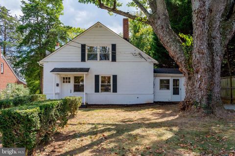 Photo of 194 Morton St, ORANGE, VA 22960 (MLS # VAOR2013528)