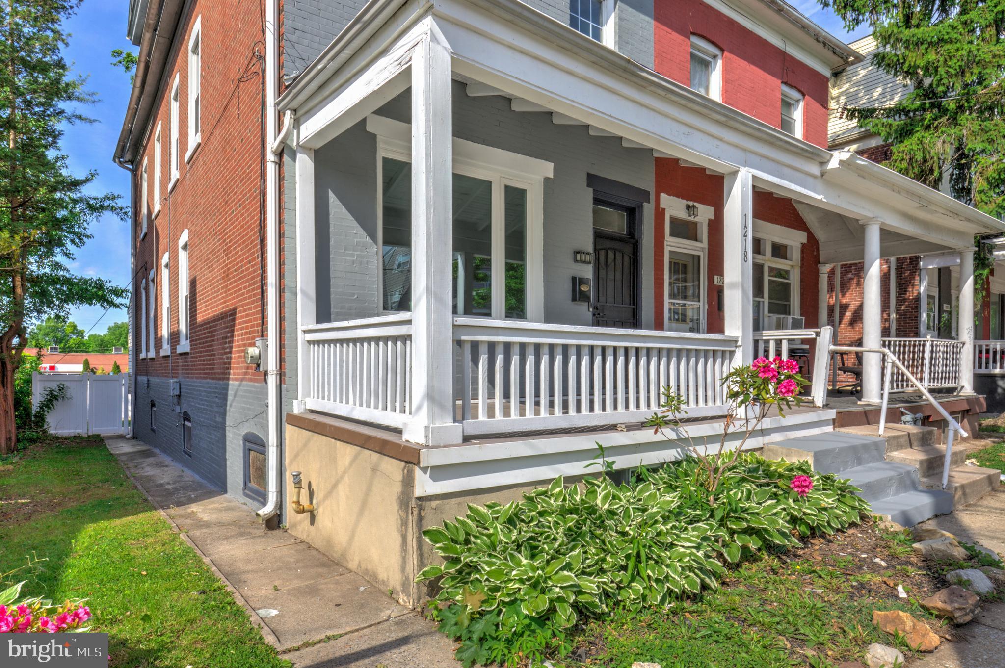 NORRISTOWN - Residential