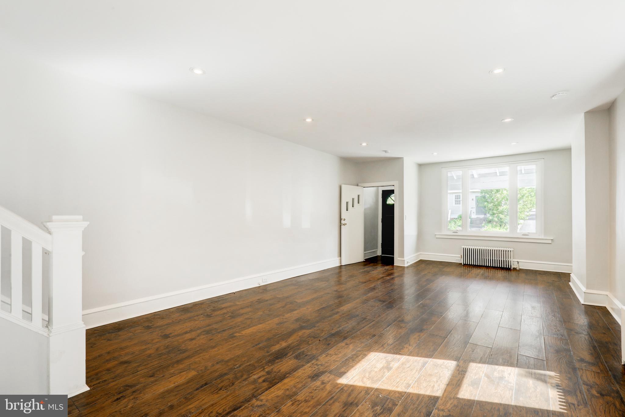 NORRISTOWN - Residential