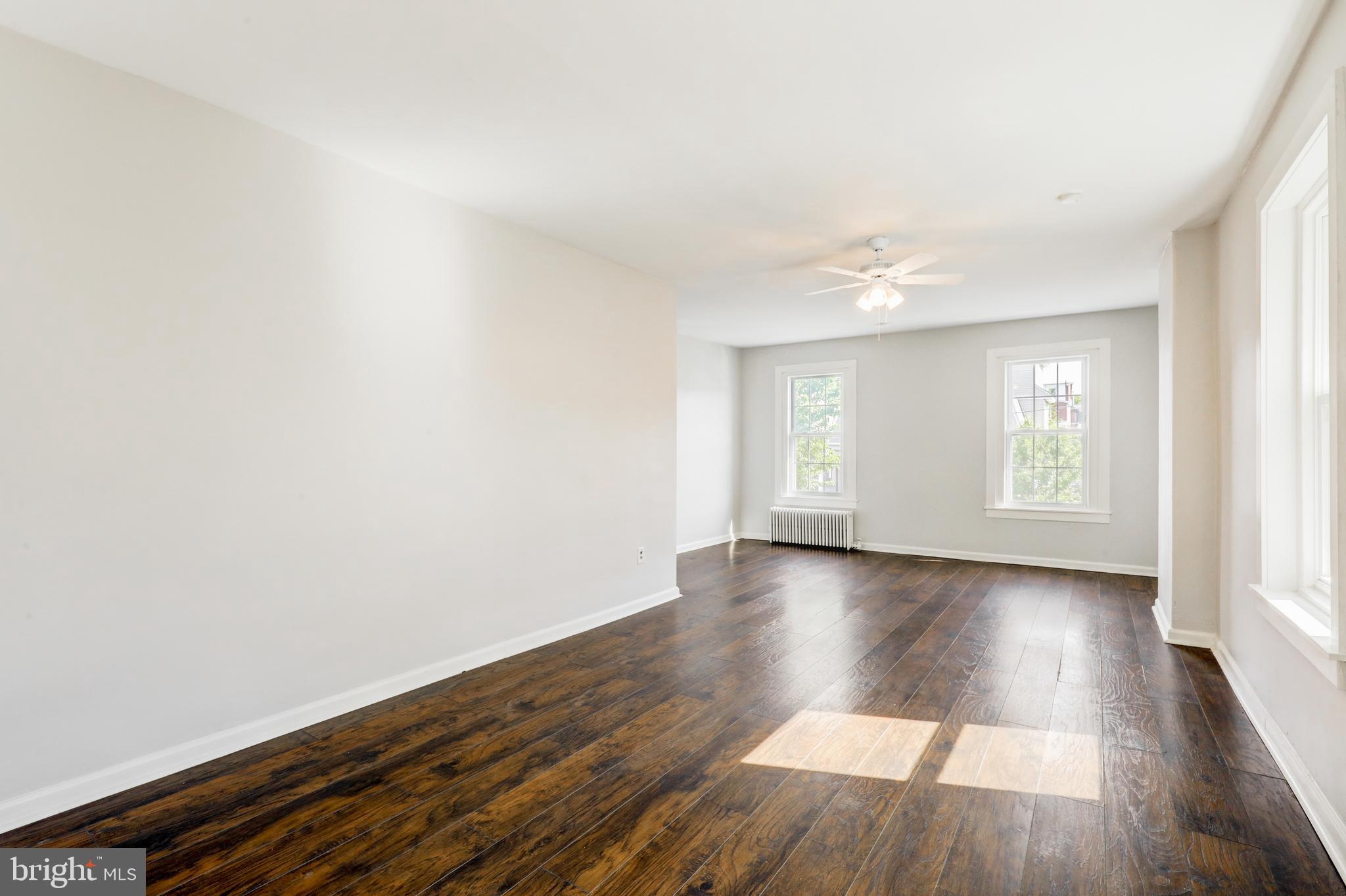 NORRISTOWN - Residential