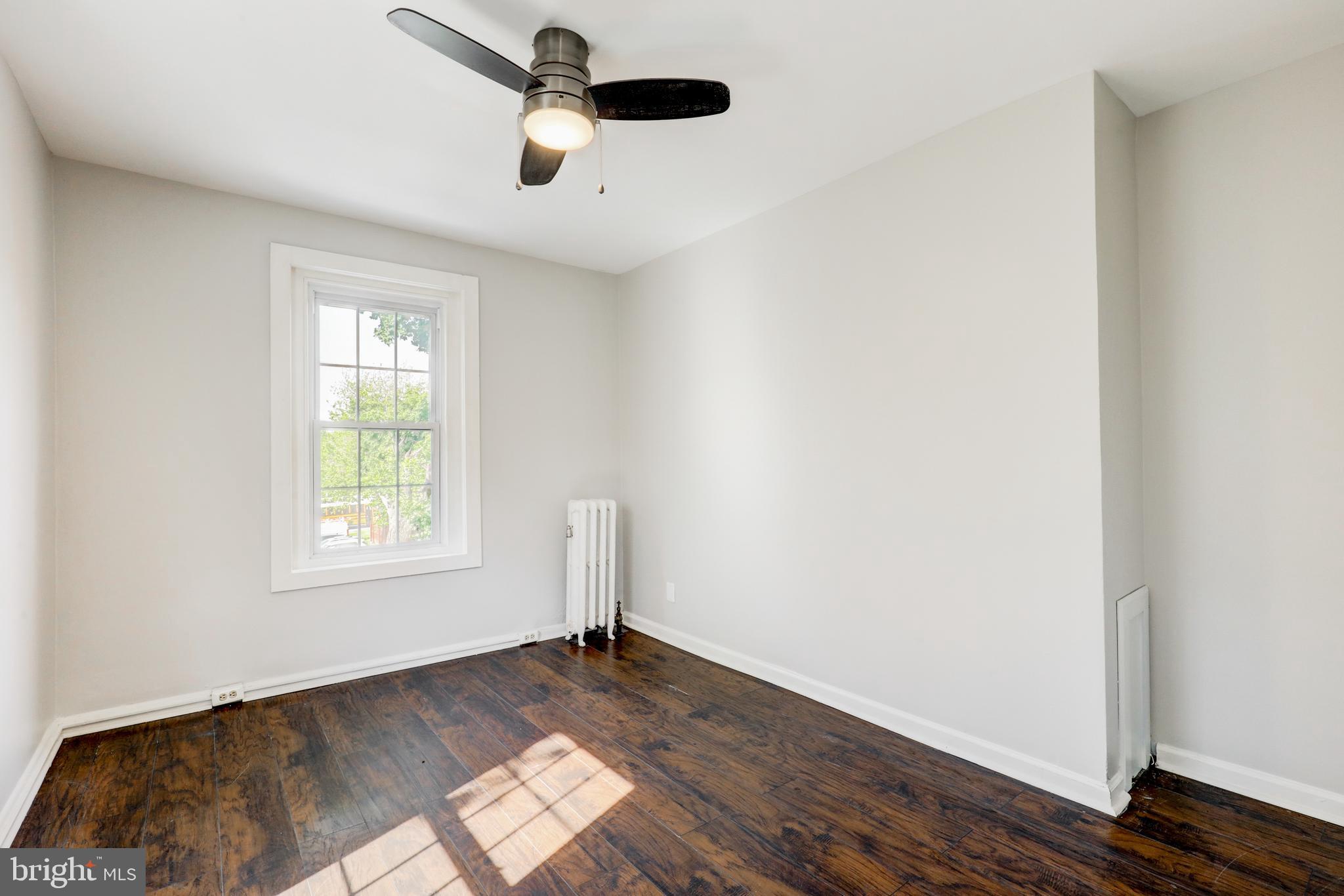 NORRISTOWN - Residential