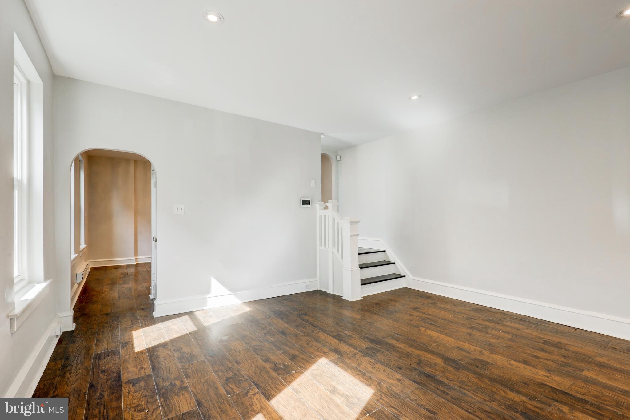 NORRISTOWN - Residential