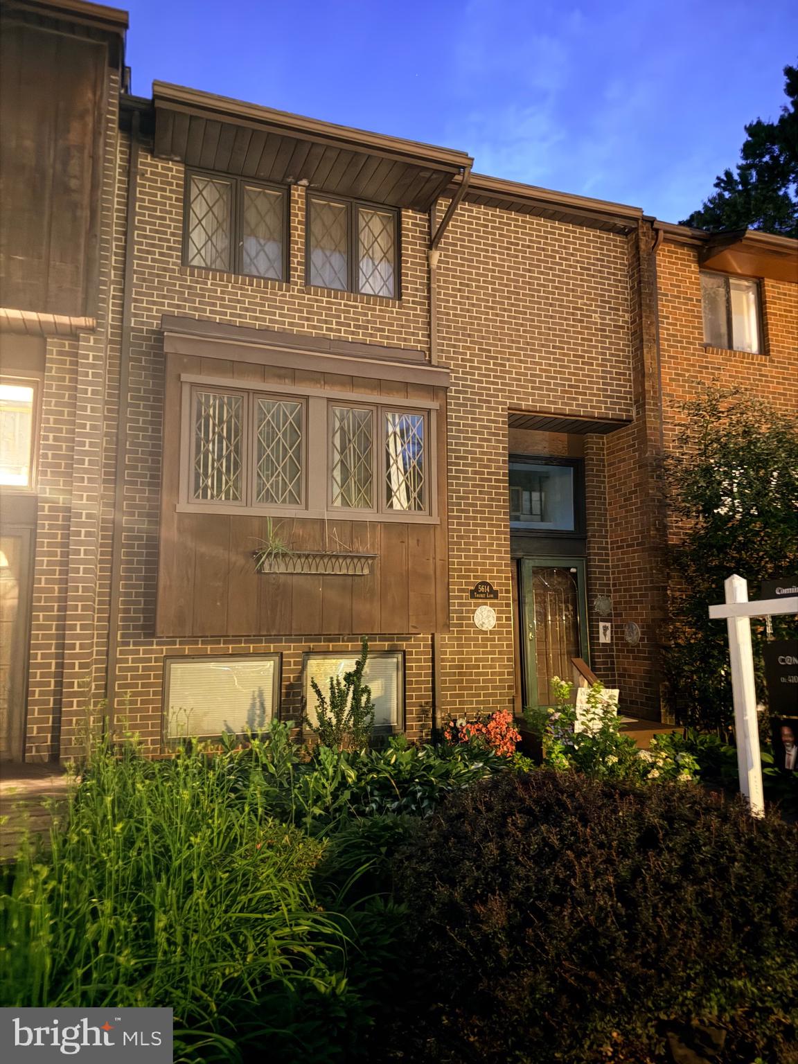 5614 THICKET LANE