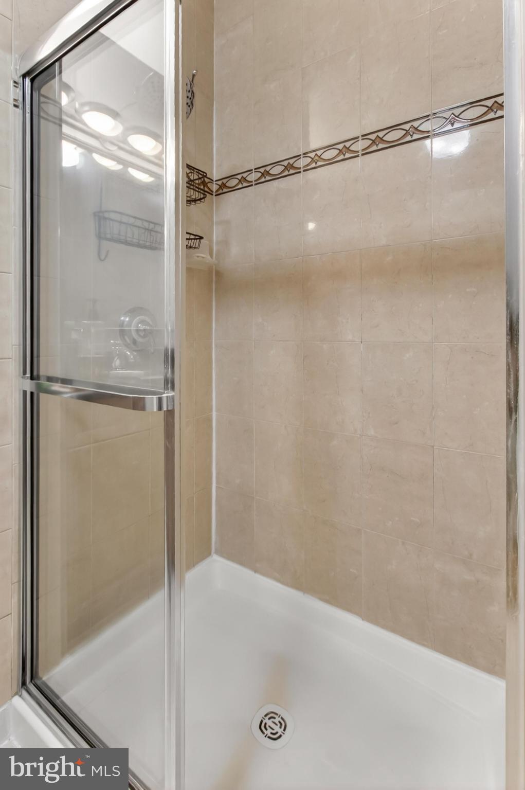 BELMONT BAY - Residential