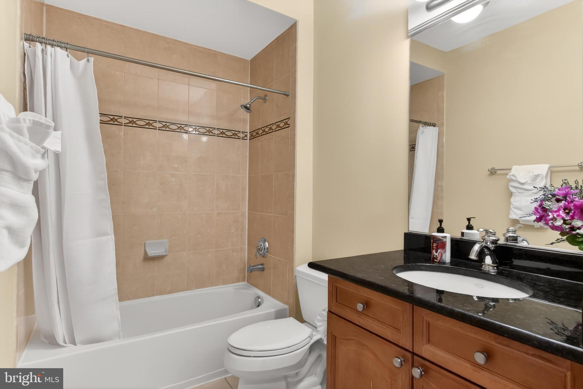 BELMONT BAY - Residential