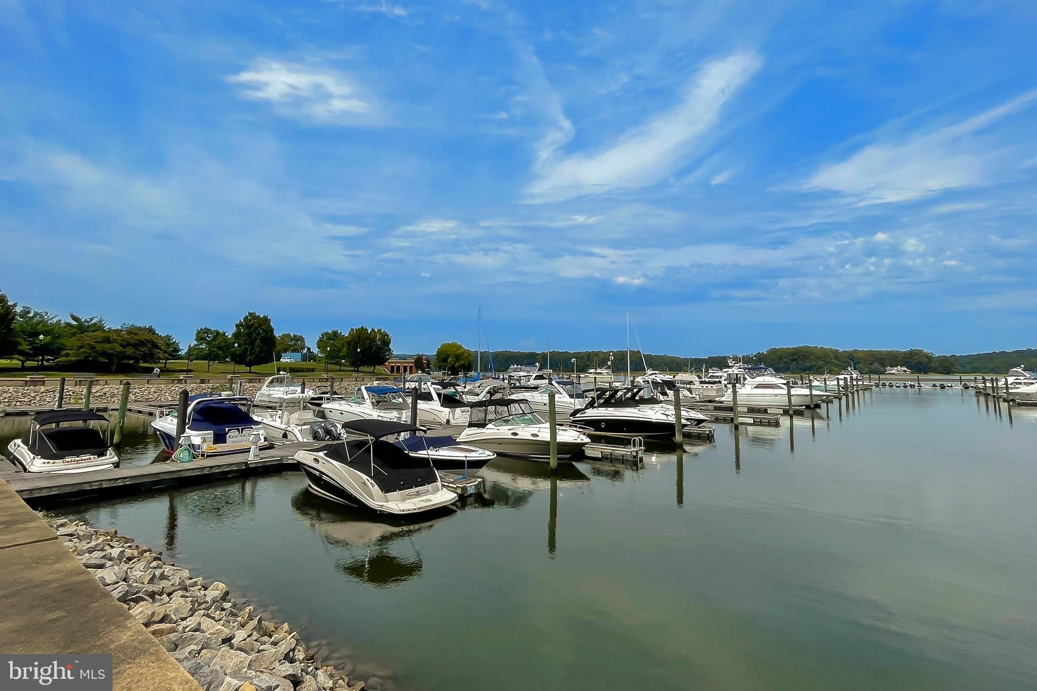 BELMONT BAY - Residential