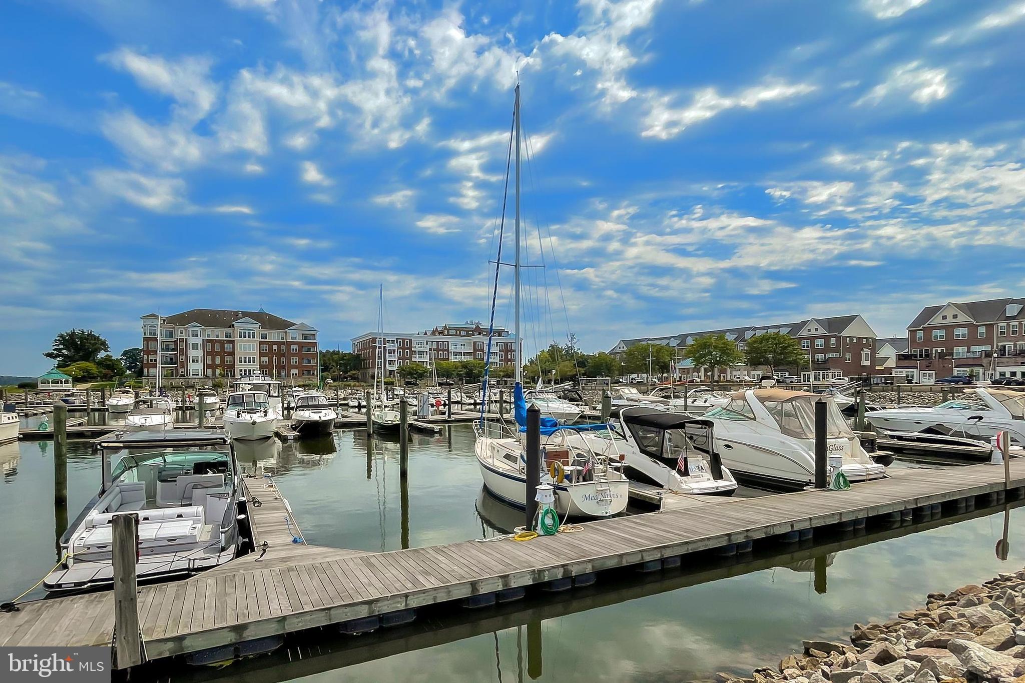 BELMONT BAY - Residential