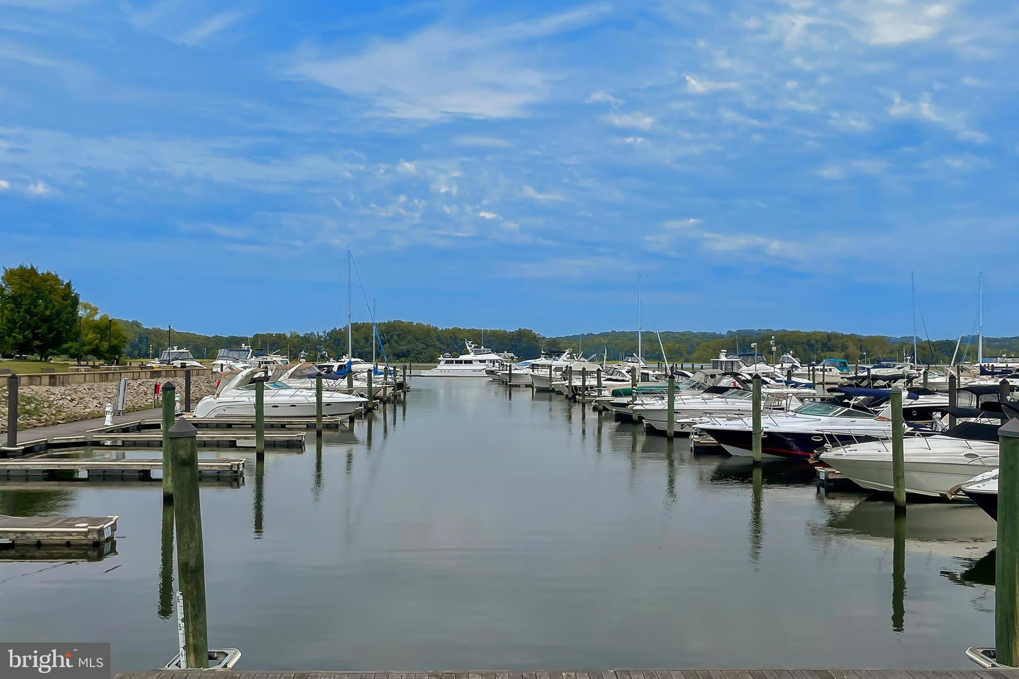 BELMONT BAY - Residential