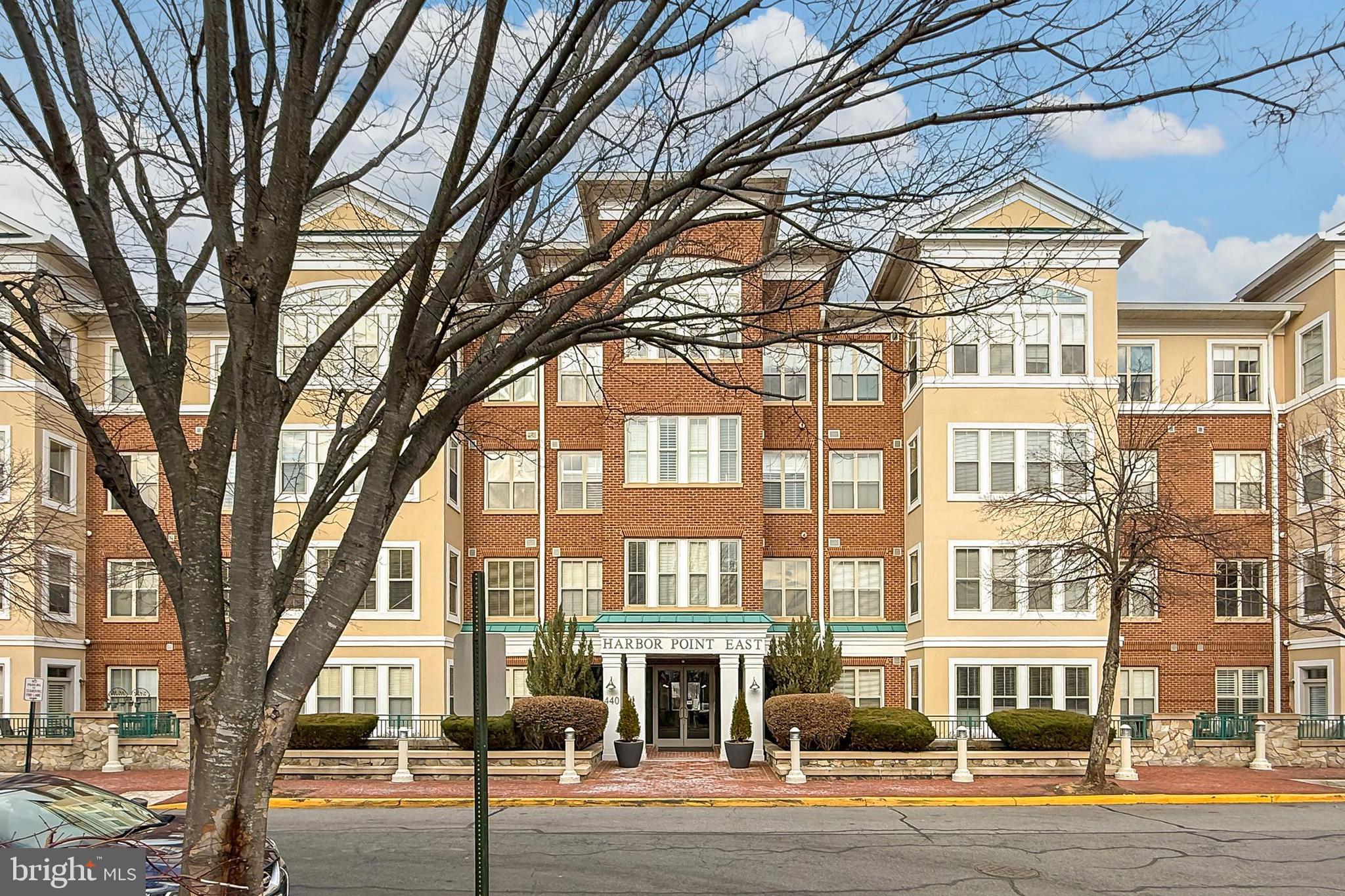 BELMONT BAY - Residential