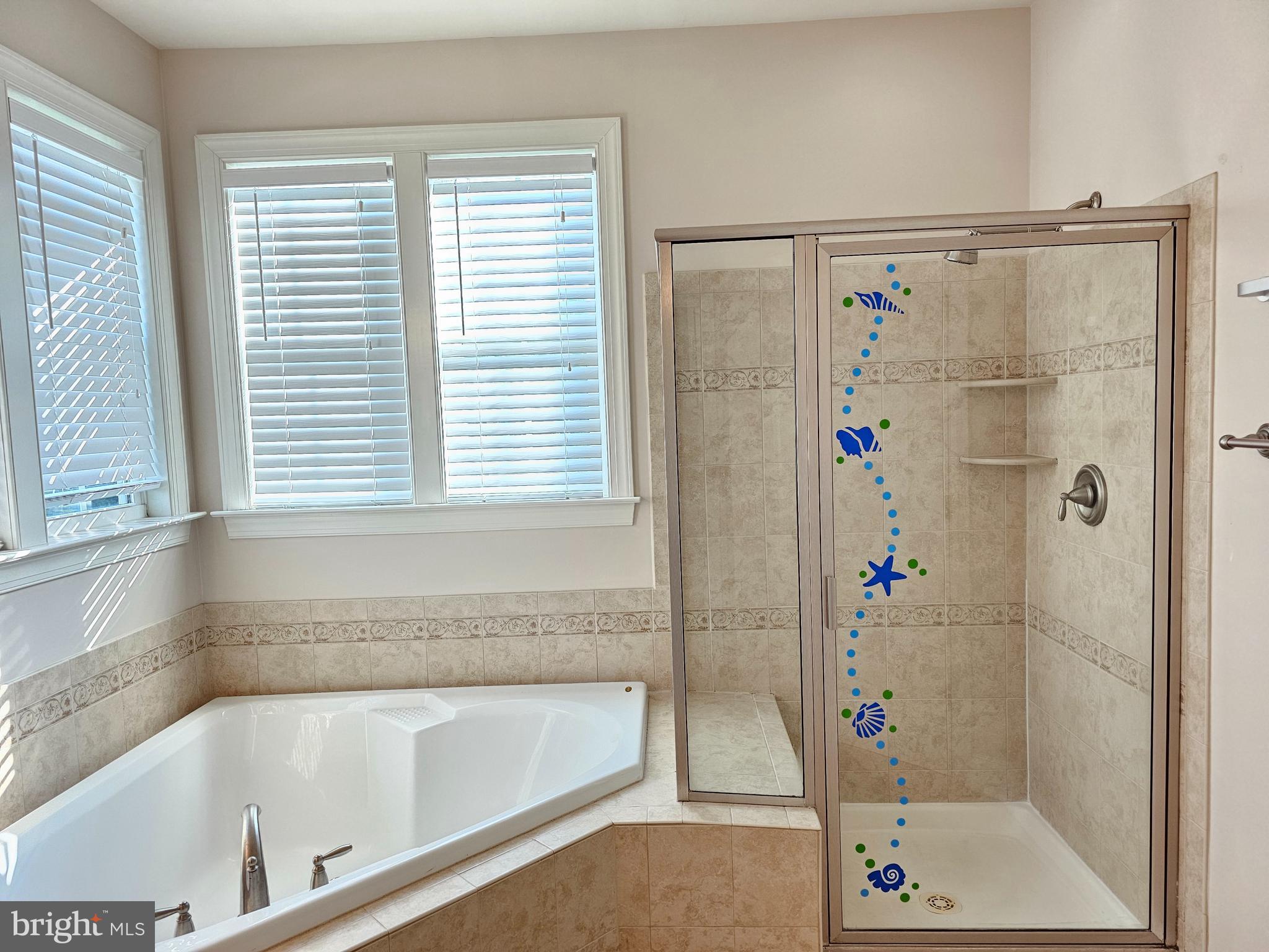 URBANA HIGHLANDS - Residential Lease