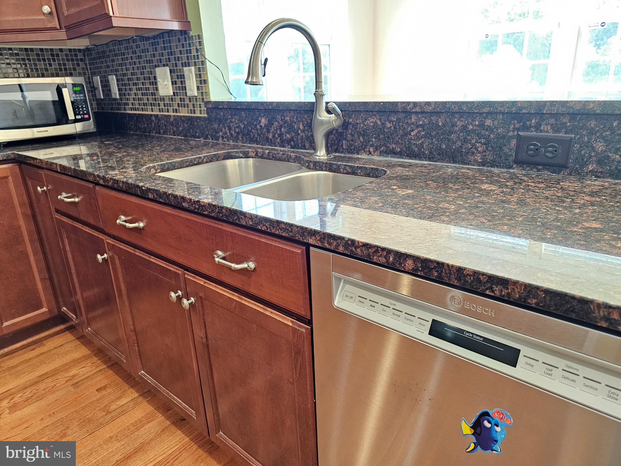 URBANA HIGHLANDS - Residential Lease