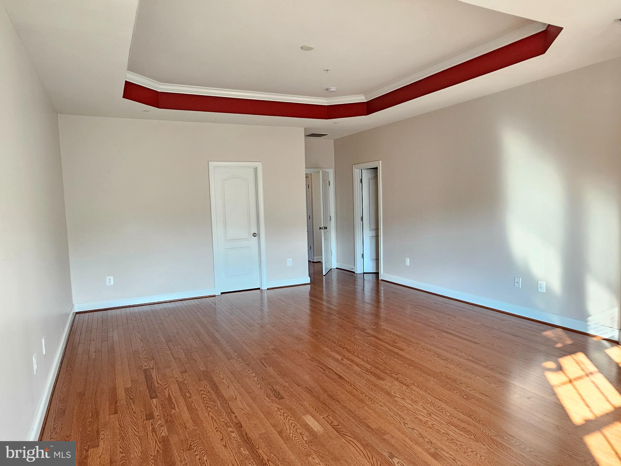 URBANA HIGHLANDS - Residential Lease