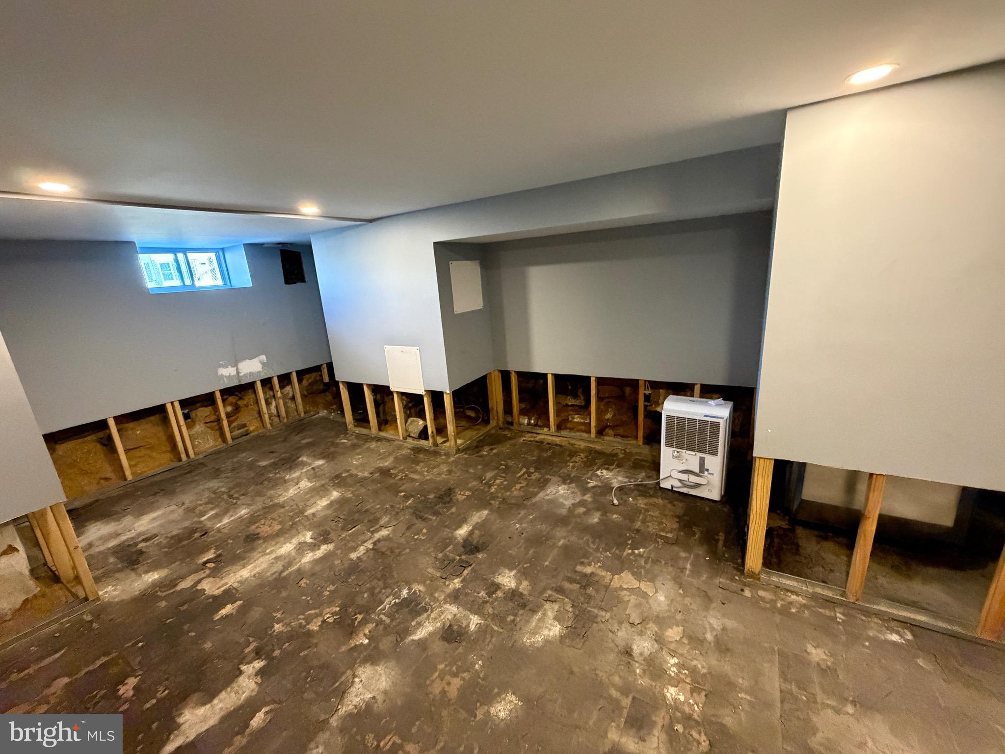 JUNIATA - Residential