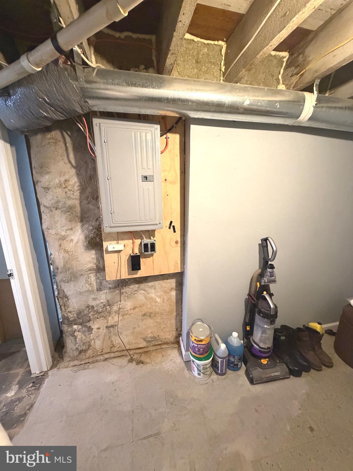 JUNIATA - Residential