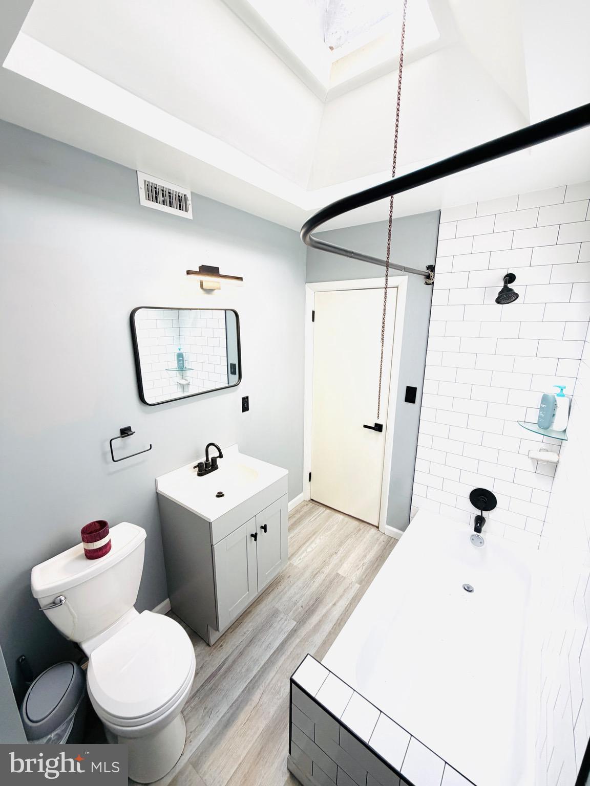 JUNIATA - Residential