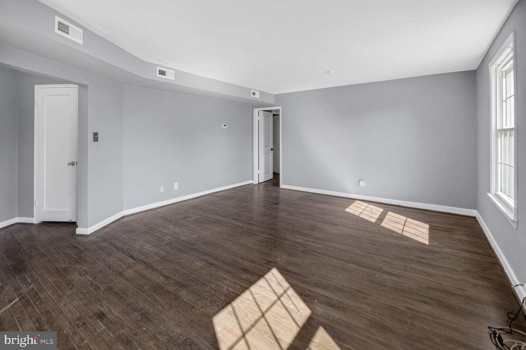 2203 WASHINGTON AVENUE 2203-W
