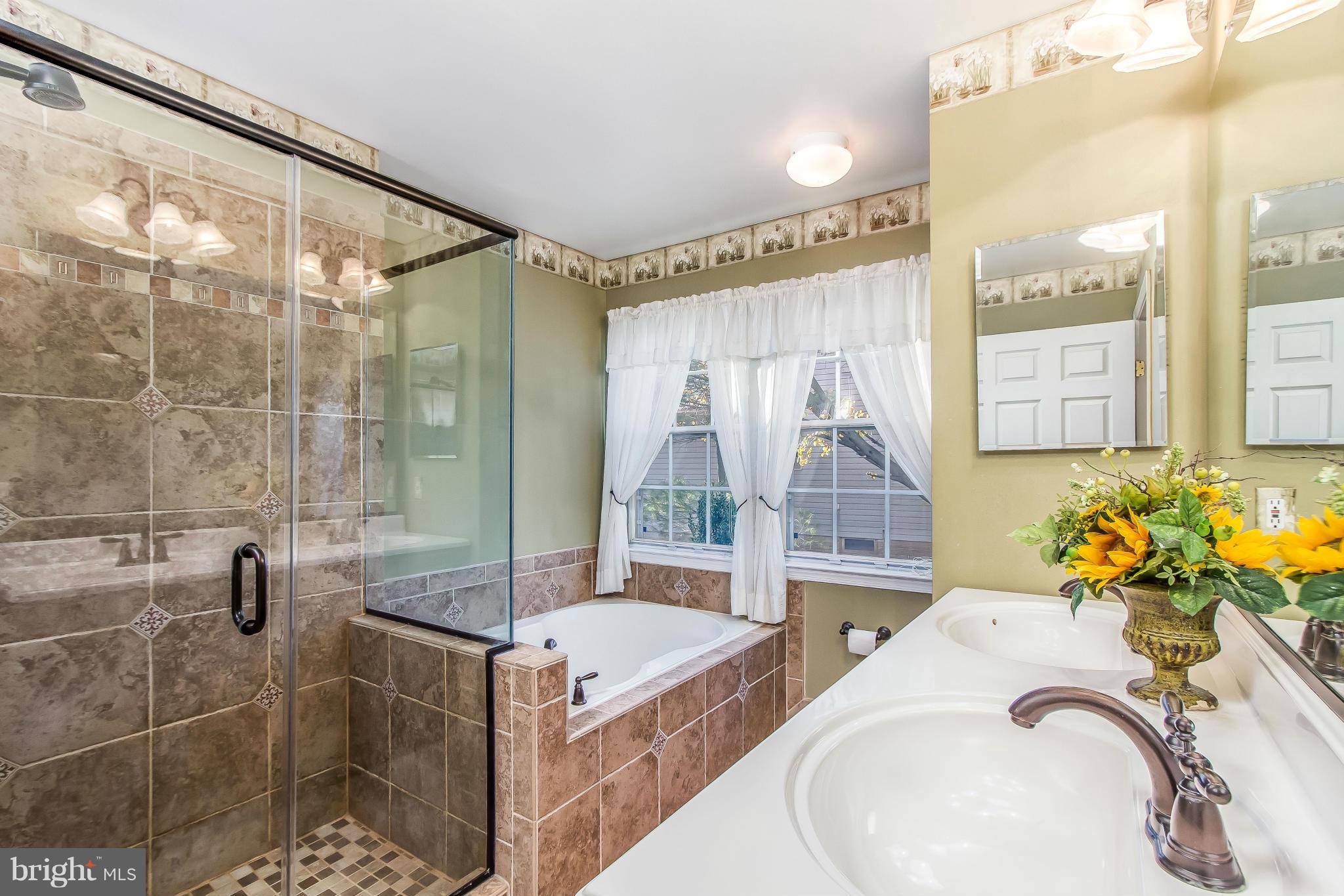 POTOMAC LAKES - Residential