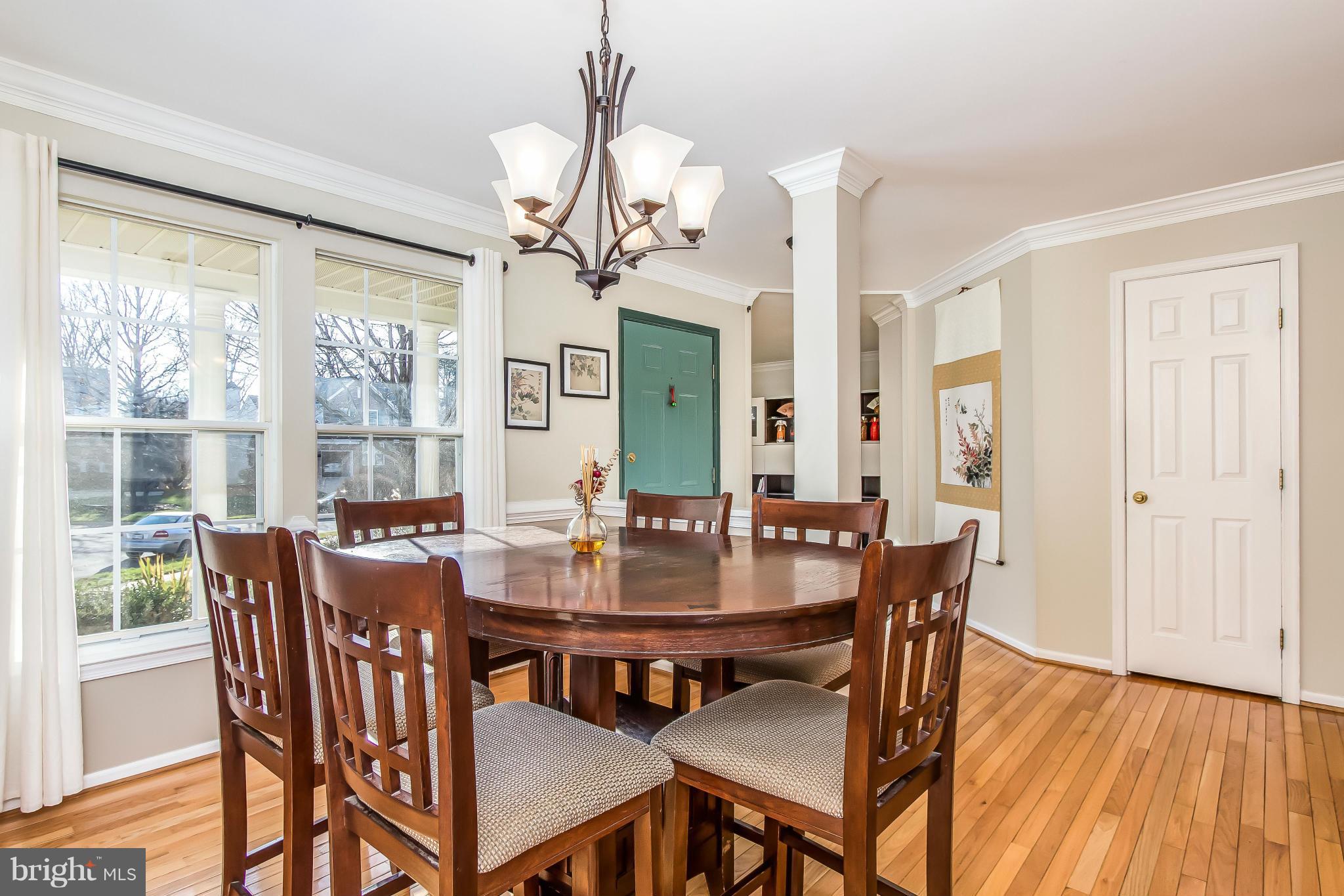 POTOMAC LAKES - Residential