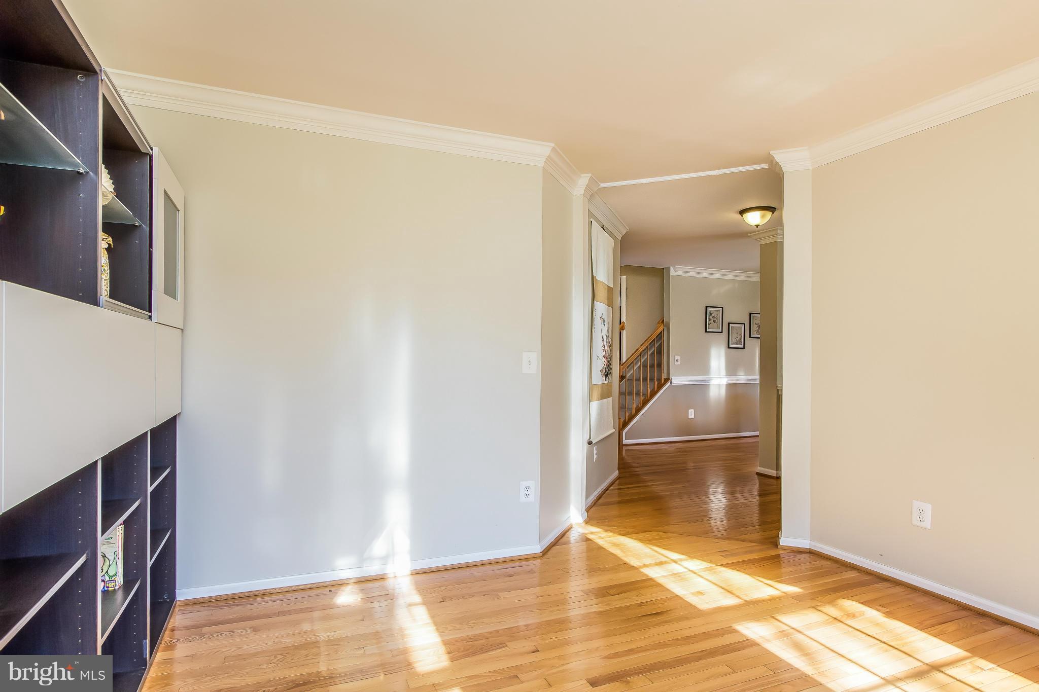 POTOMAC LAKES - Residential