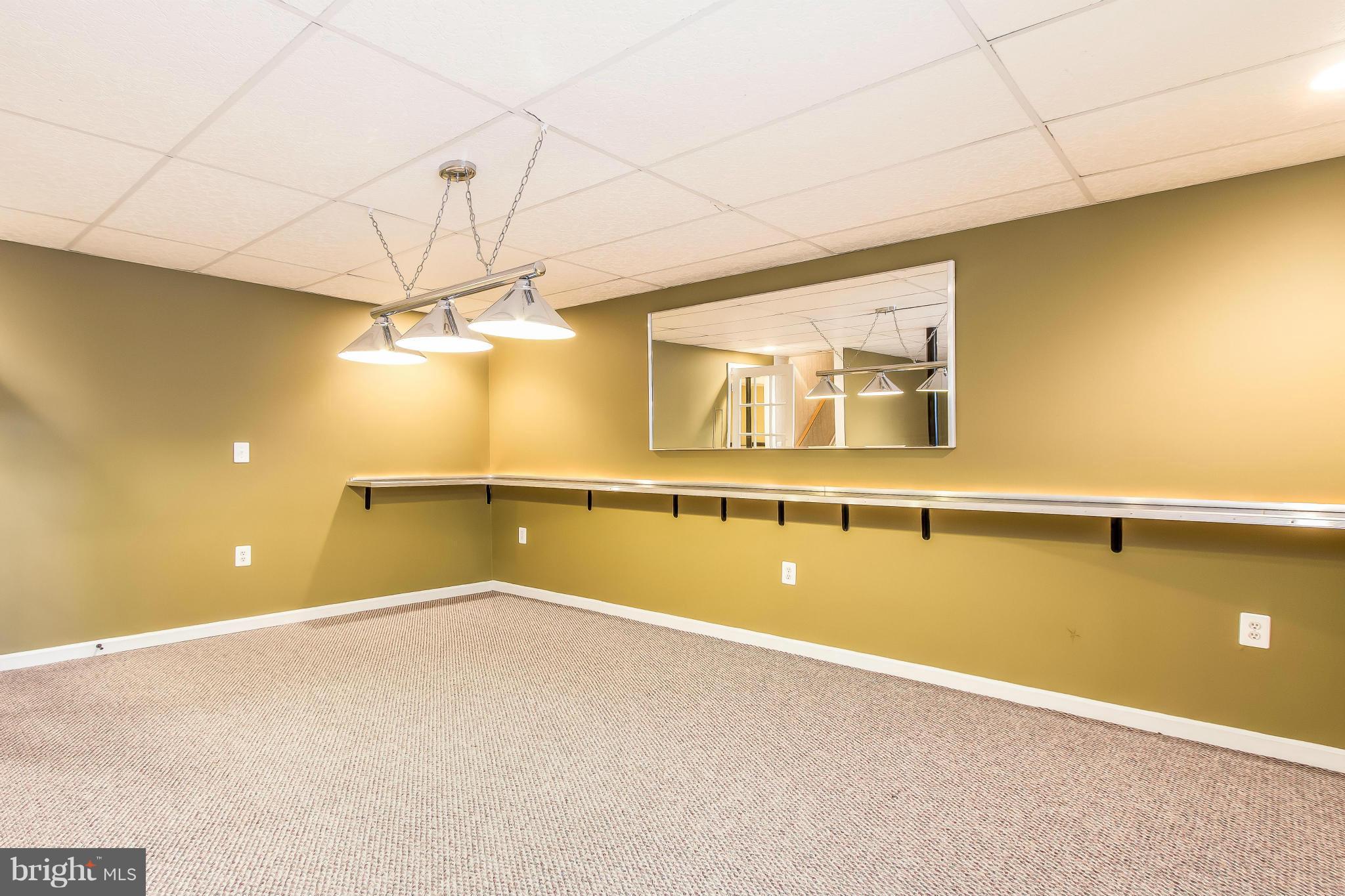 POTOMAC LAKES - Residential