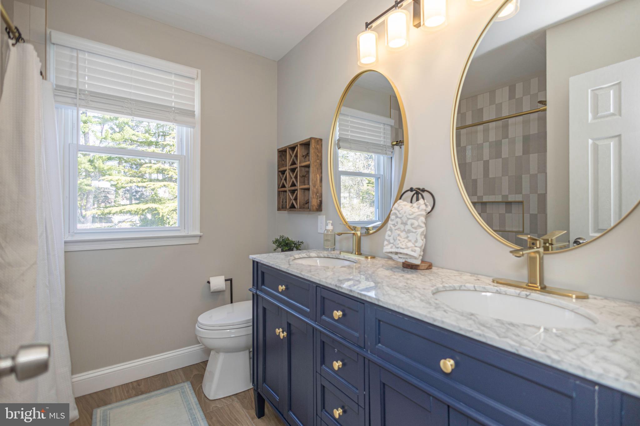 MOUNT EYRE MANOR - Residential