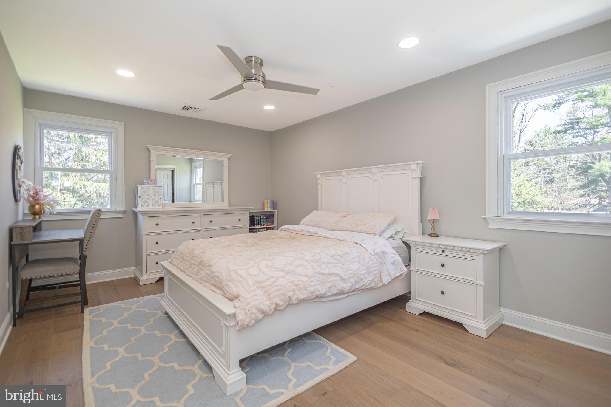 MOUNT EYRE MANOR - Residential