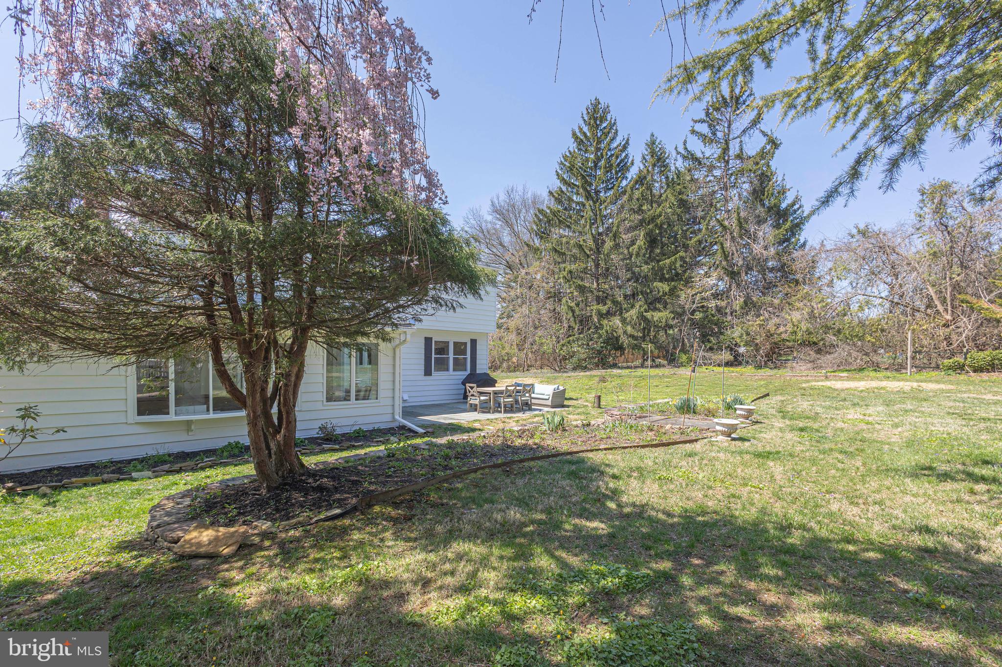 MOUNT EYRE MANOR - Residential