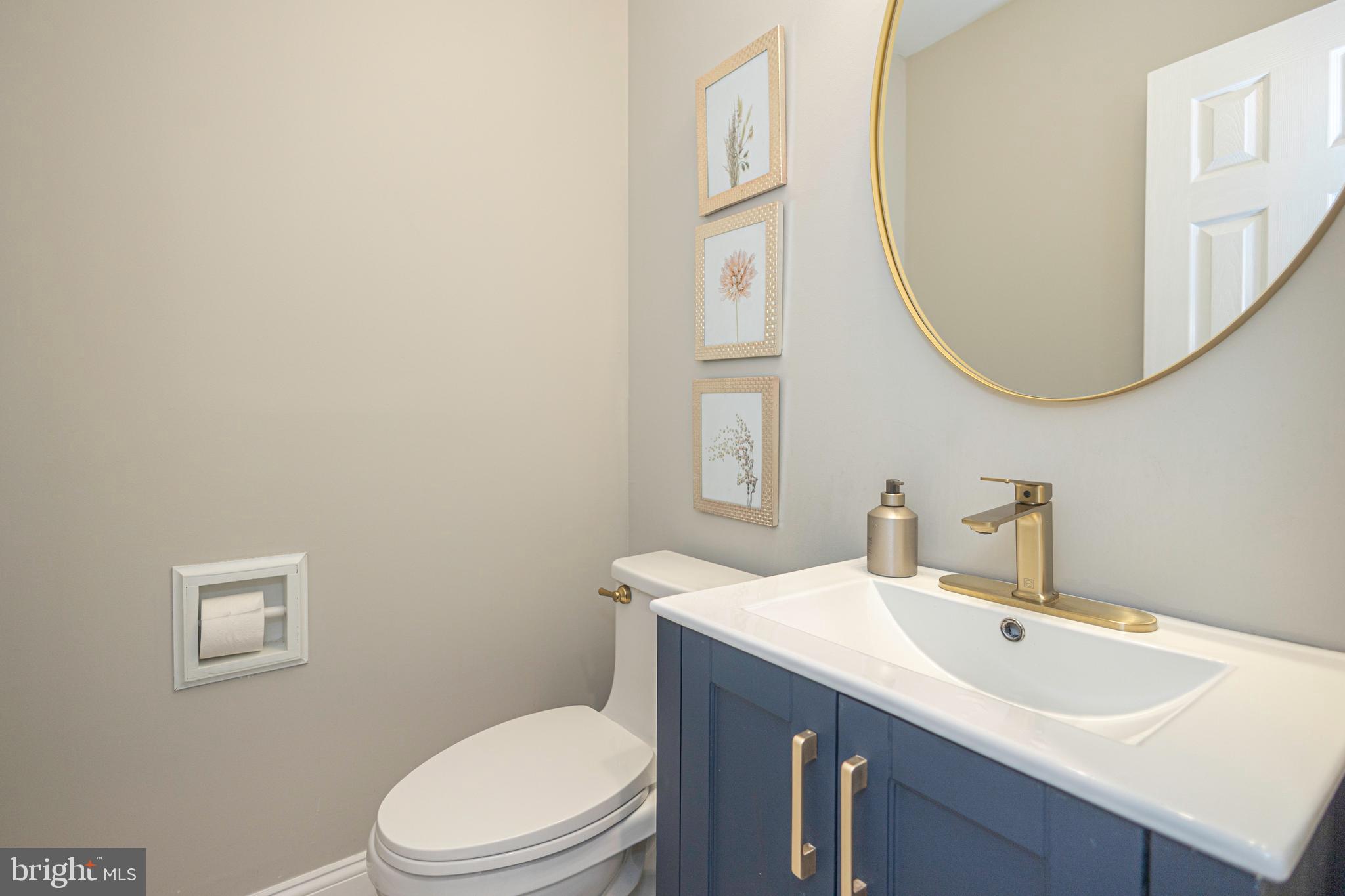 MOUNT EYRE MANOR - Residential