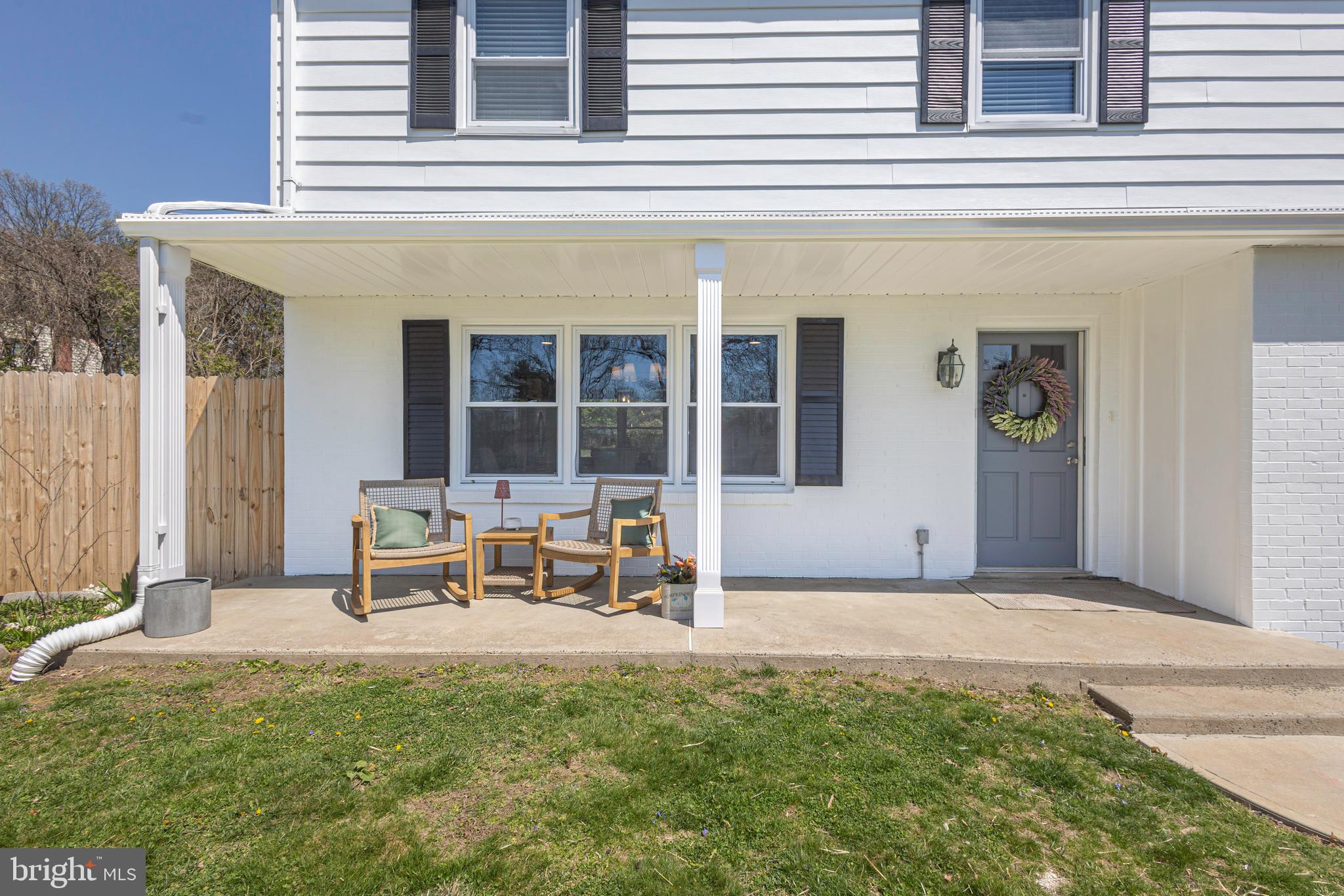 MOUNT EYRE MANOR - Residential