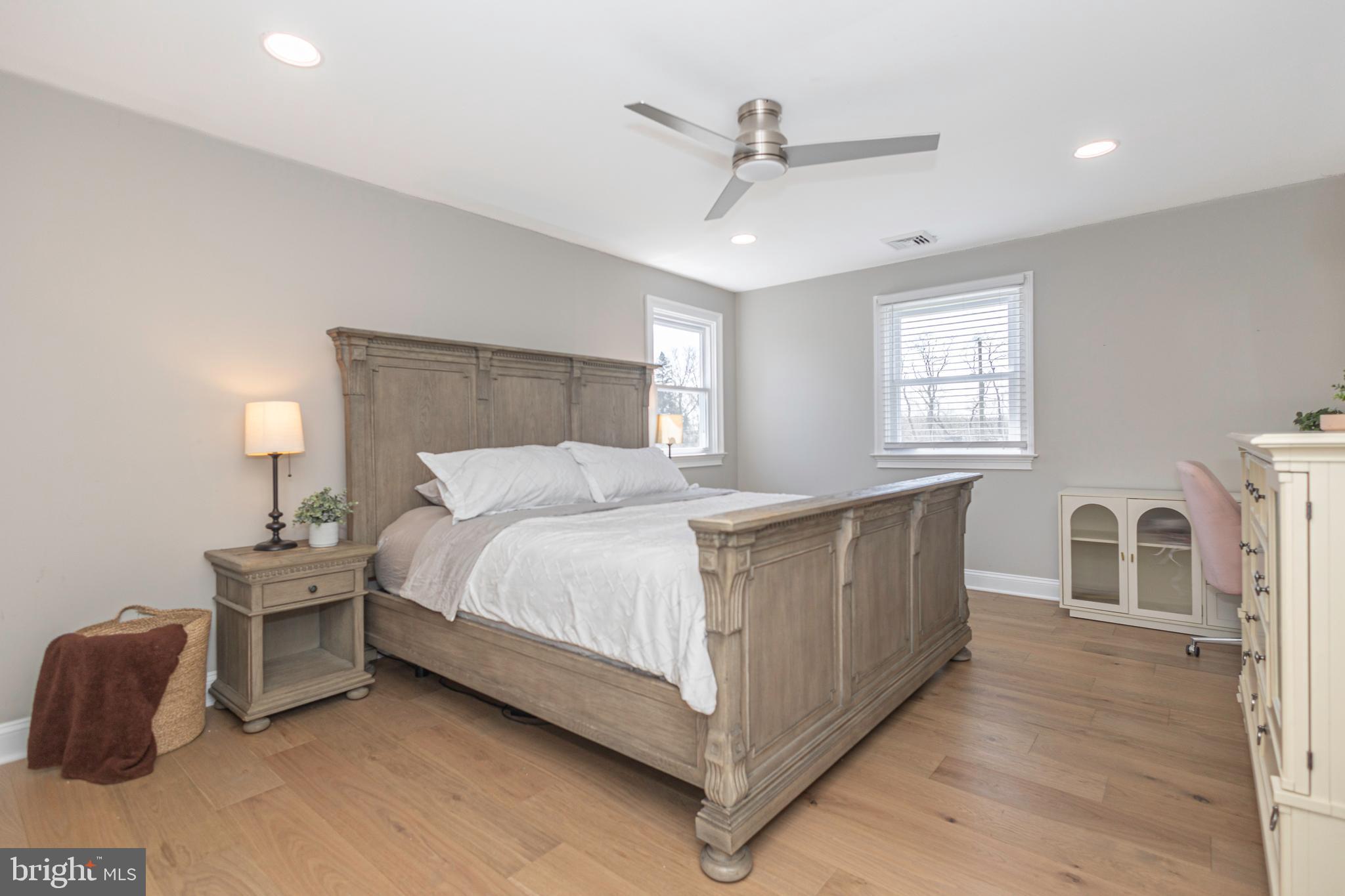 MOUNT EYRE MANOR - Residential