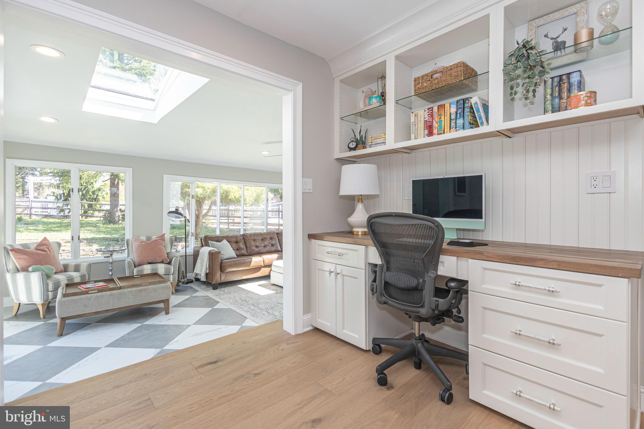 MOUNT EYRE MANOR - Residential