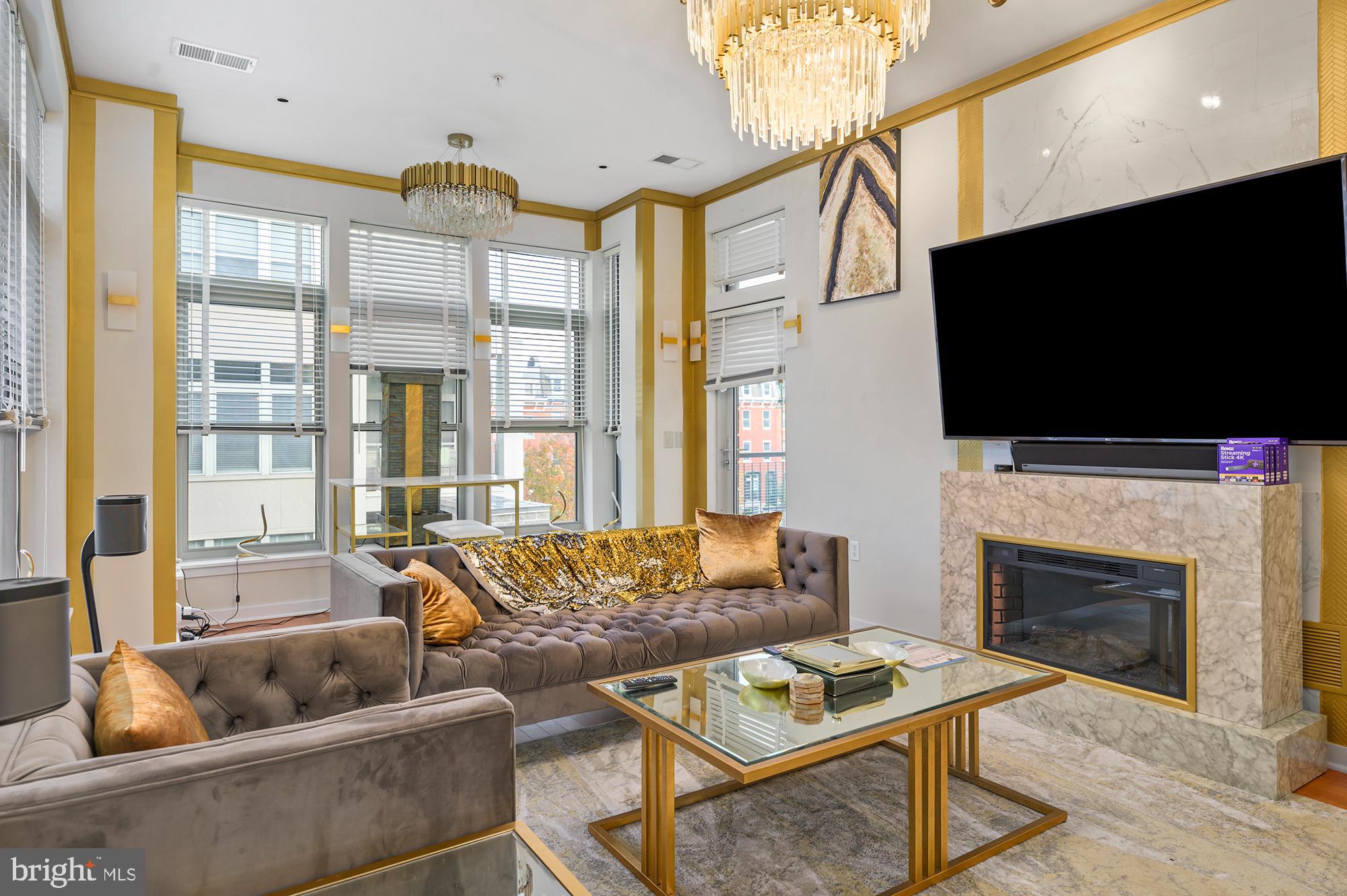 MOUNT VERNON PLACE HISTORIC DISTRICT - Residential Lease