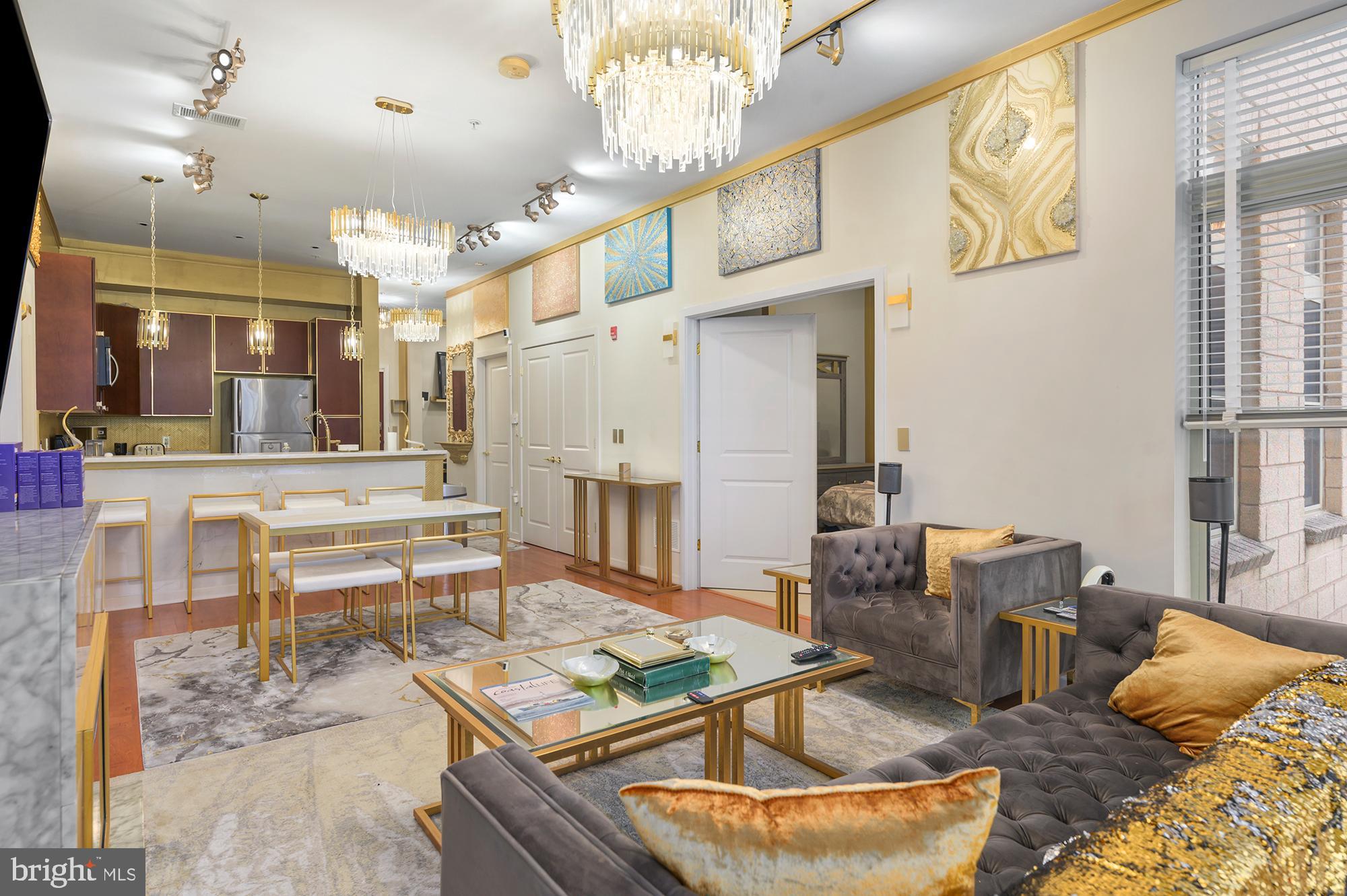 MOUNT VERNON PLACE HISTORIC DISTRICT - Residential Lease