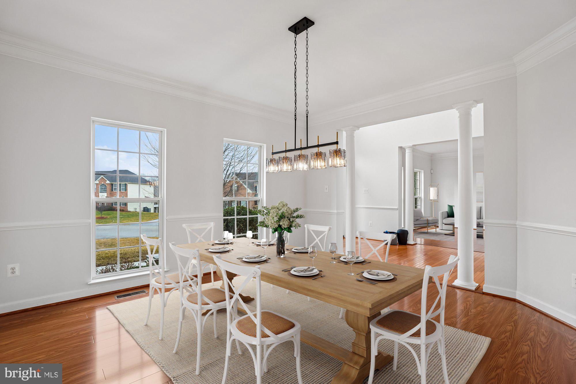 PARADISE MANOR - Residential