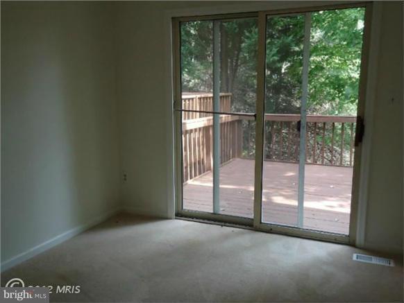 SEVEN OAKS - Residential Lease