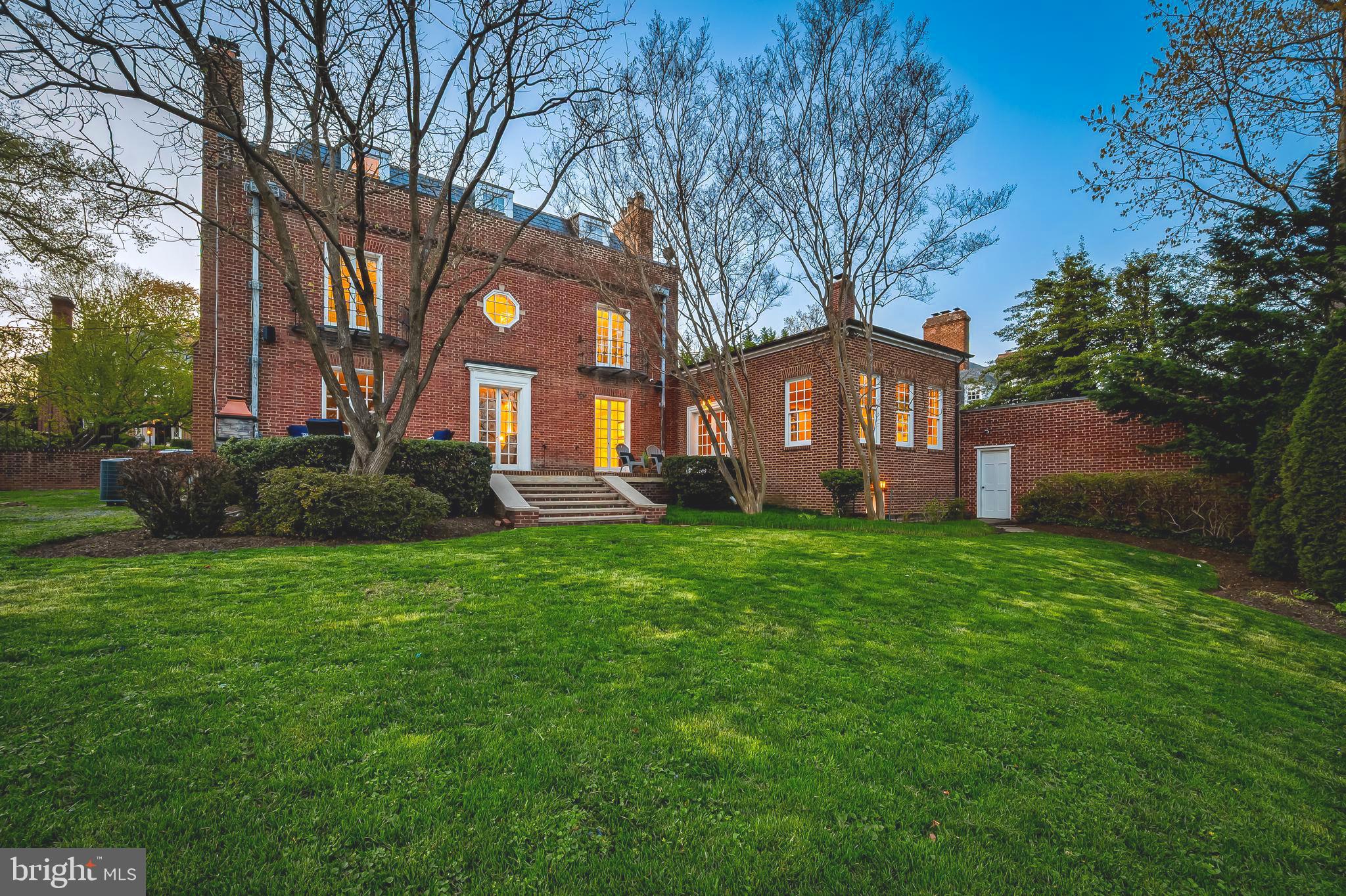 217 WENDOVER ROAD