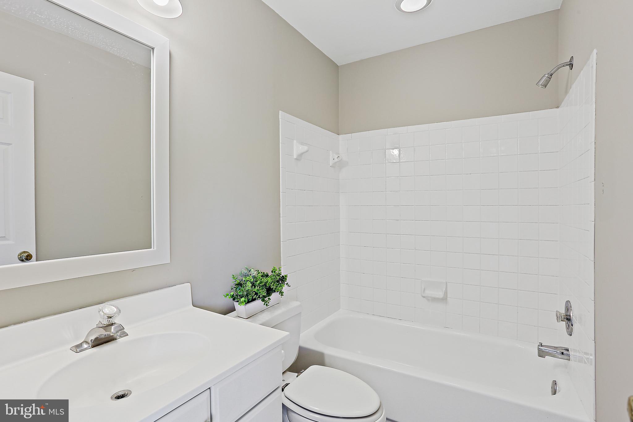 KINGSBROOK - Residential