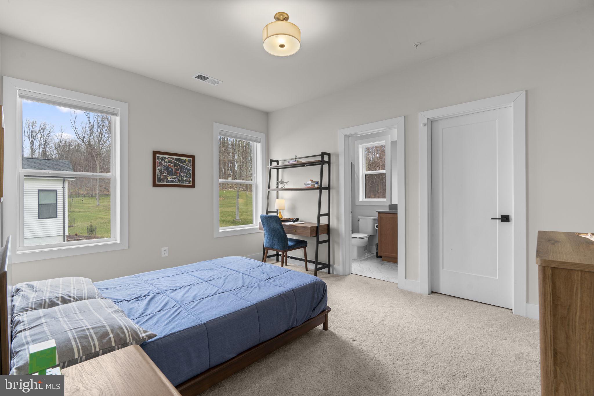 KINGSLEY WOODS - Residential