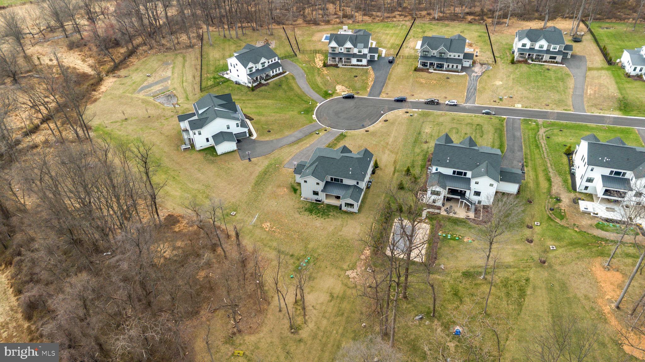 KINGSLEY WOODS - Residential