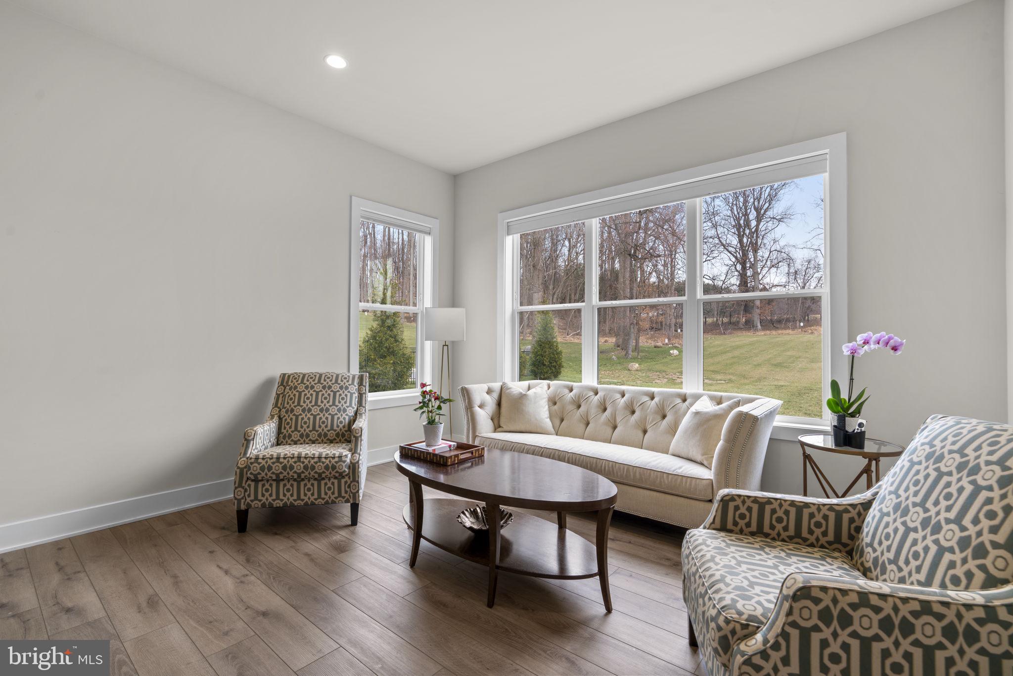 KINGSLEY WOODS - Residential