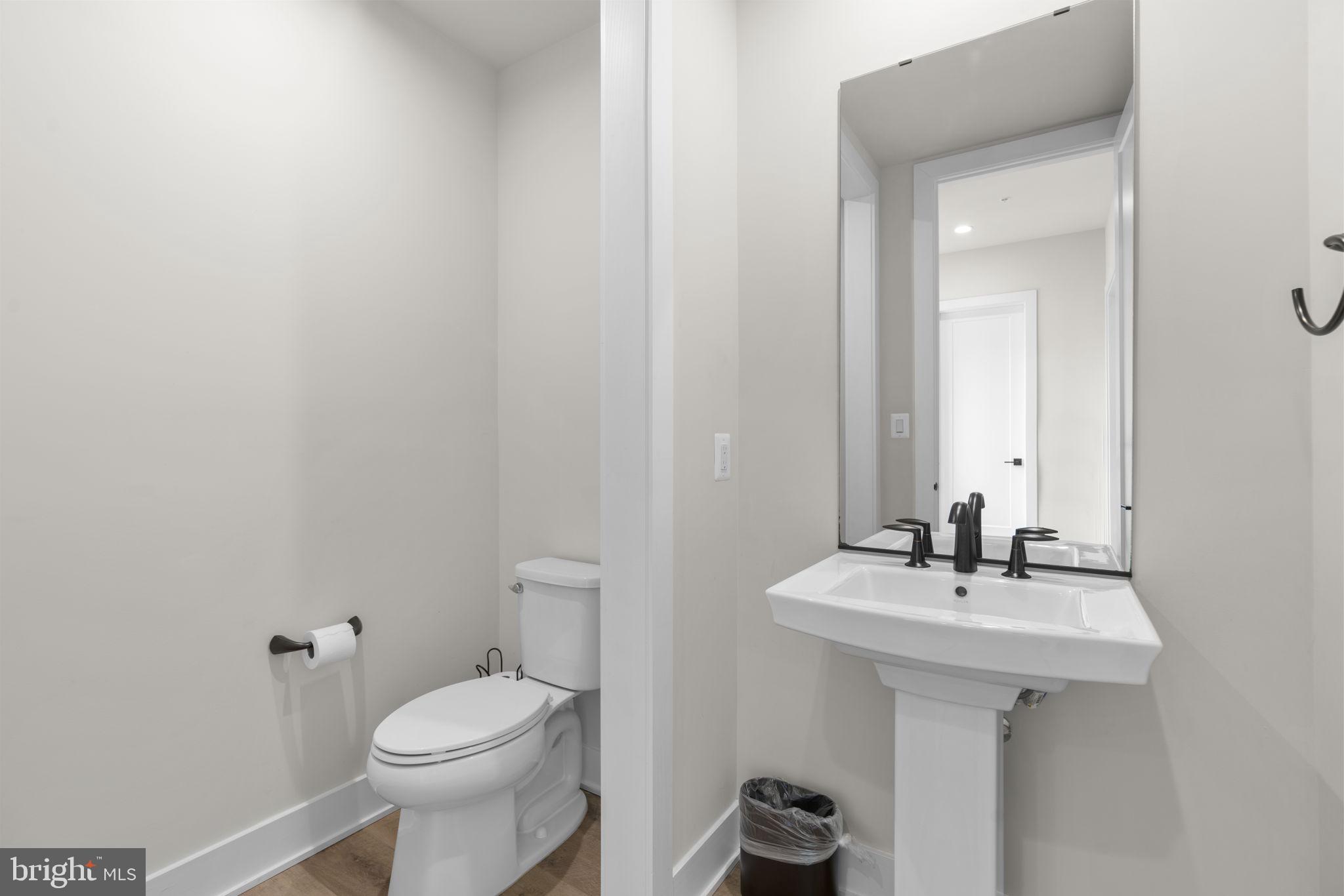 KINGSLEY WOODS - Residential