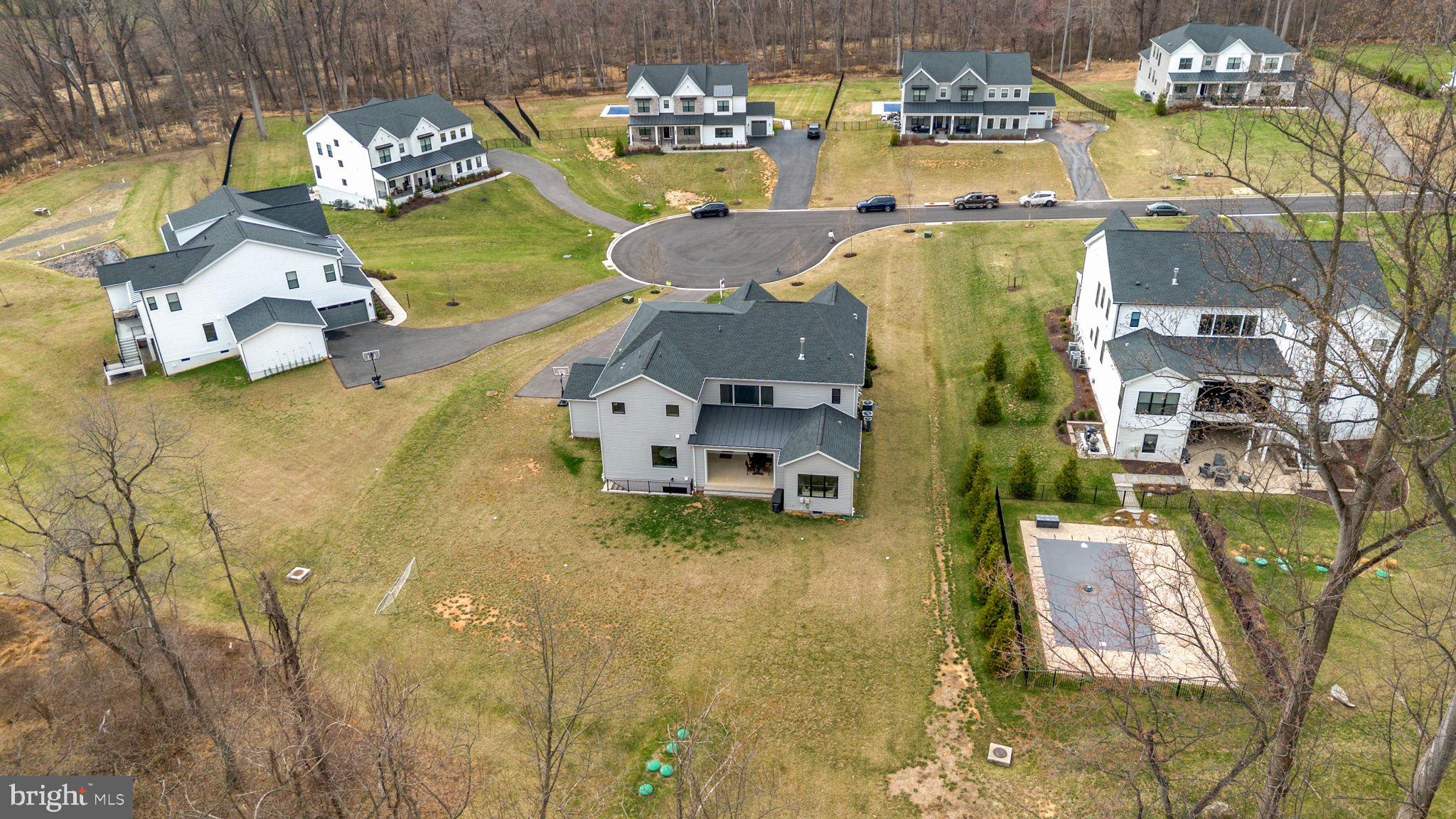 KINGSLEY WOODS - Residential