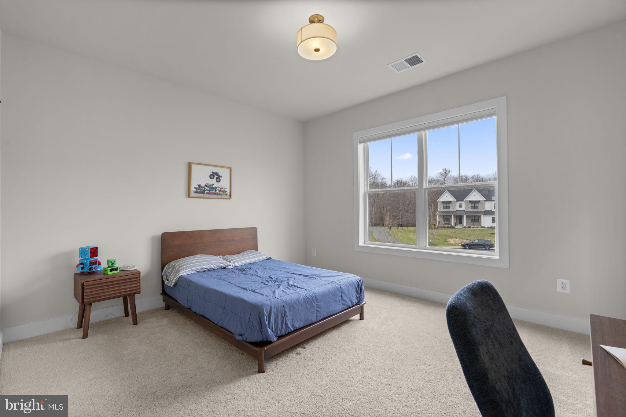 KINGSLEY WOODS - Residential